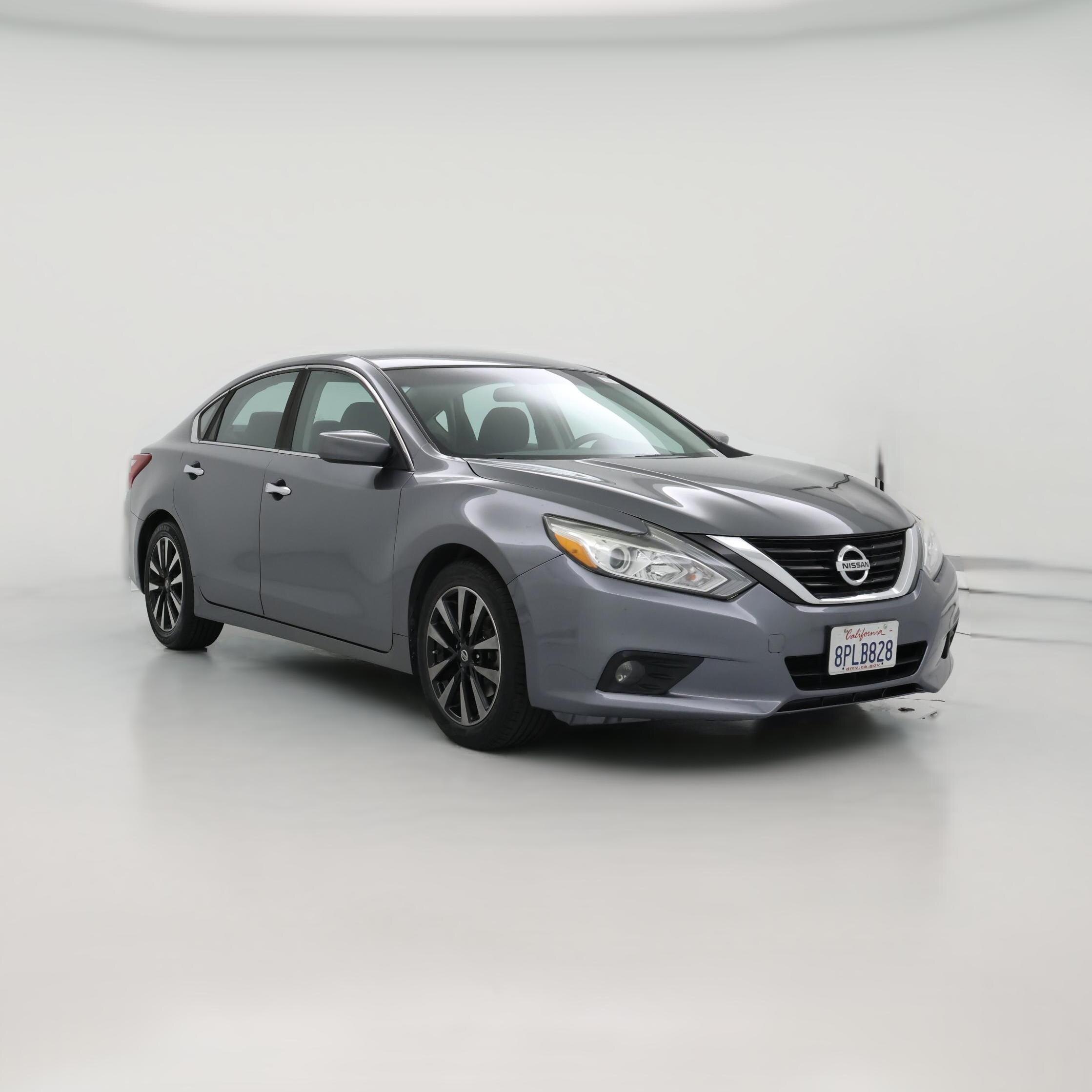 Thumbnail: 2018 Nissan Altima - 1