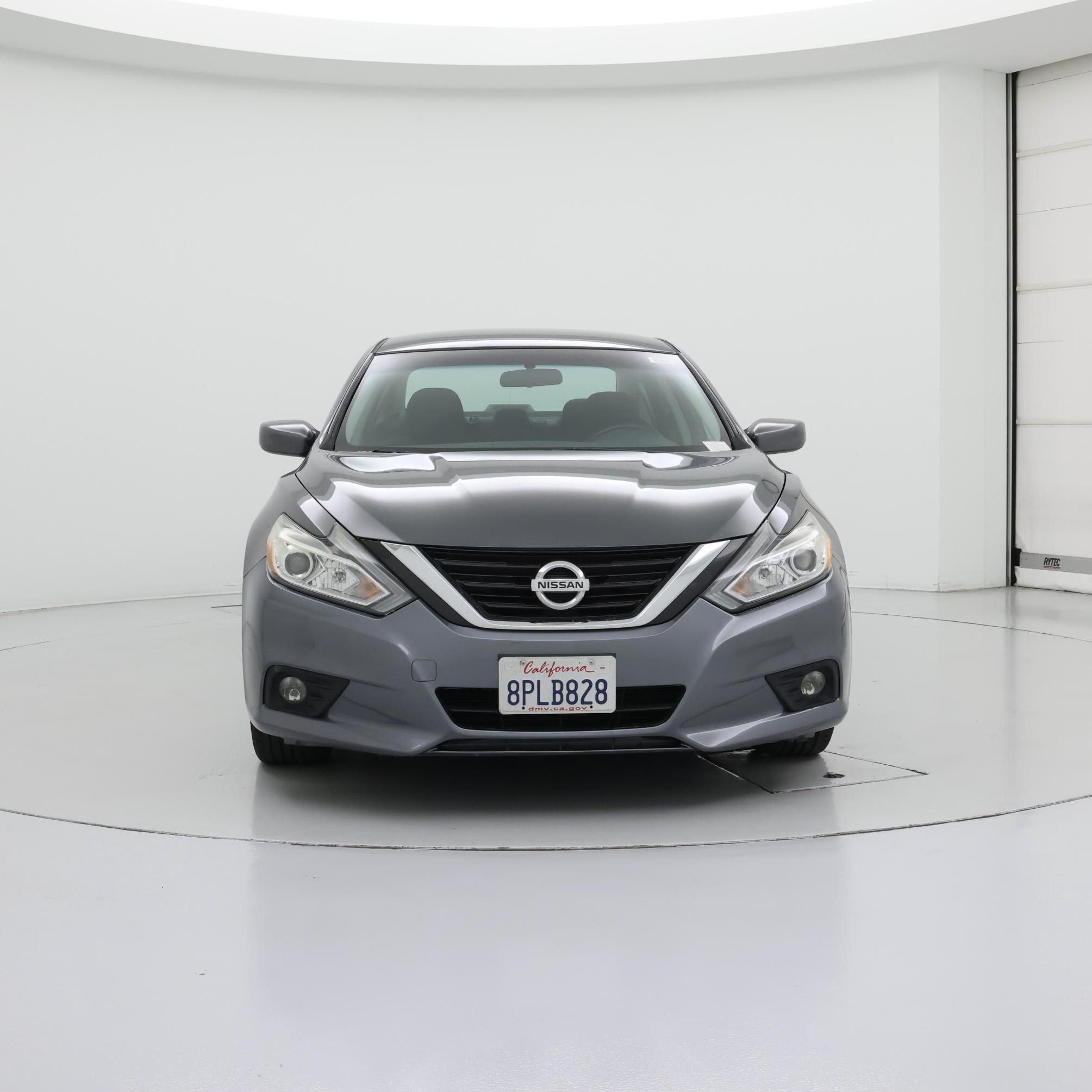 Thumbnail: 2018 Nissan Altima - 5