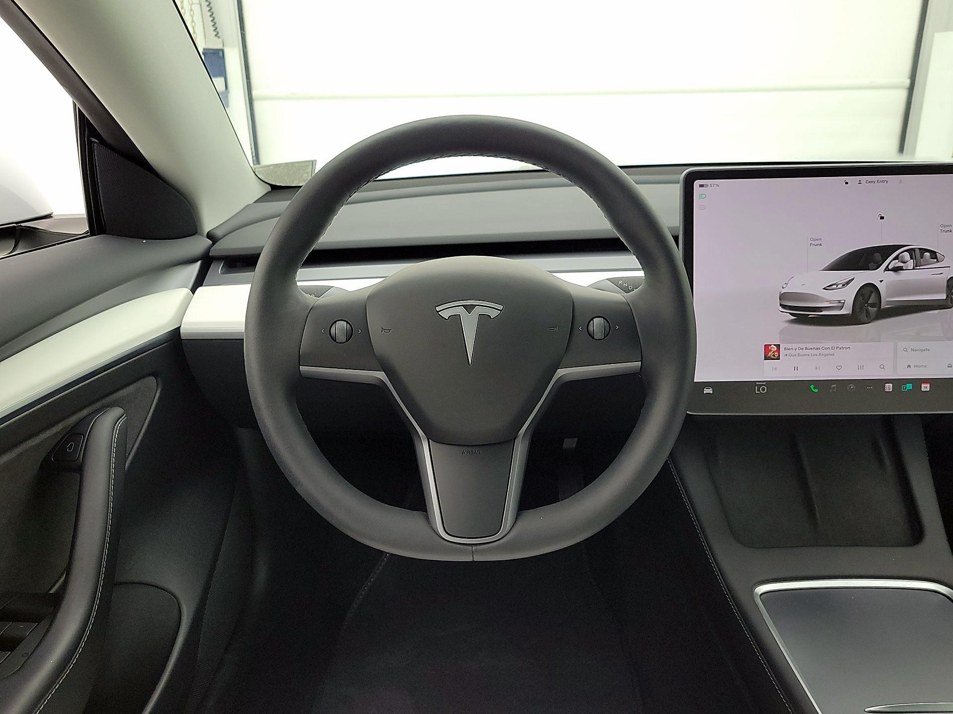 Thumbnail: 2023 Tesla Model 3 - 10