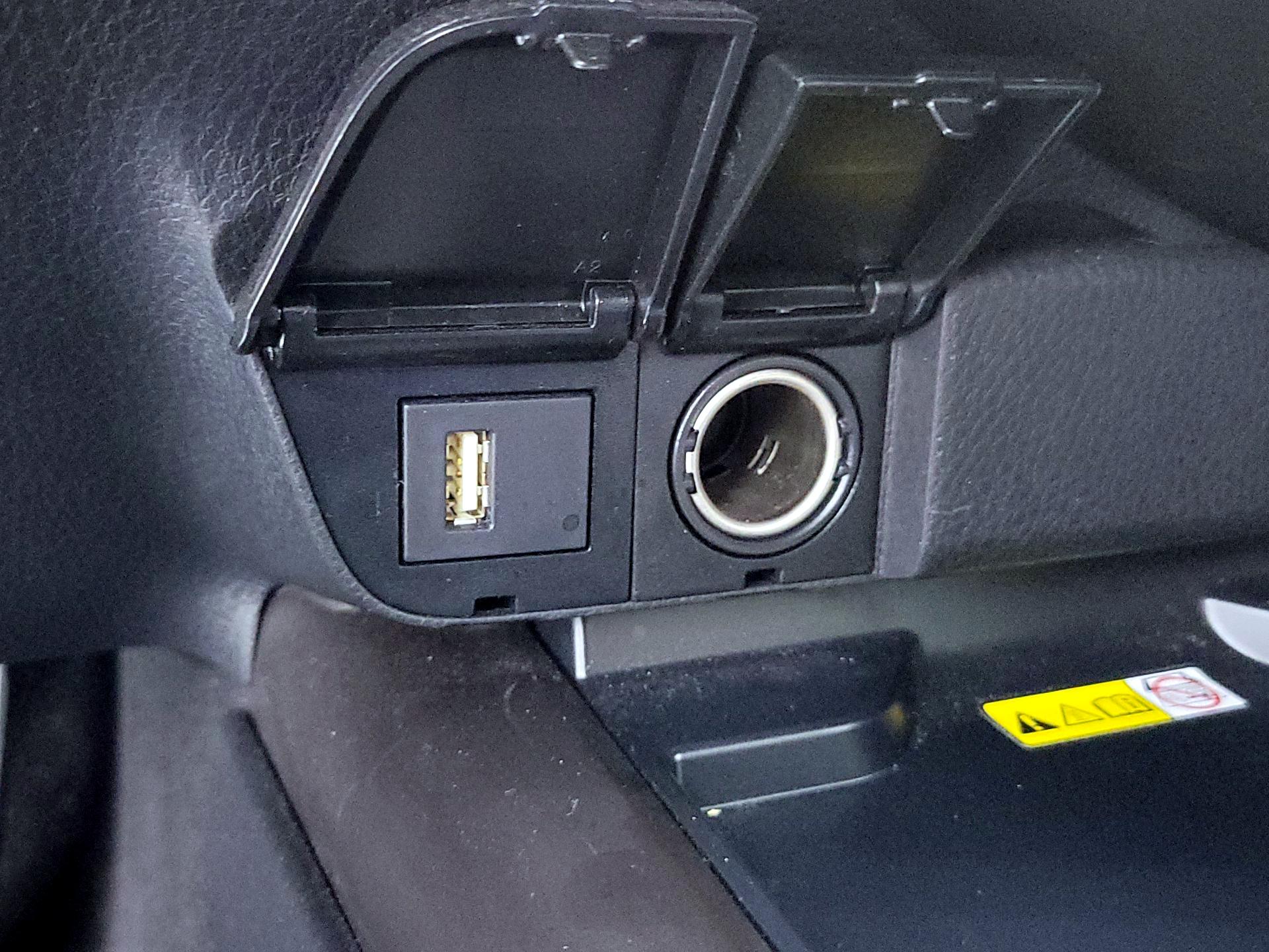 Thumbnail: 2024 Toyota Camry - 18