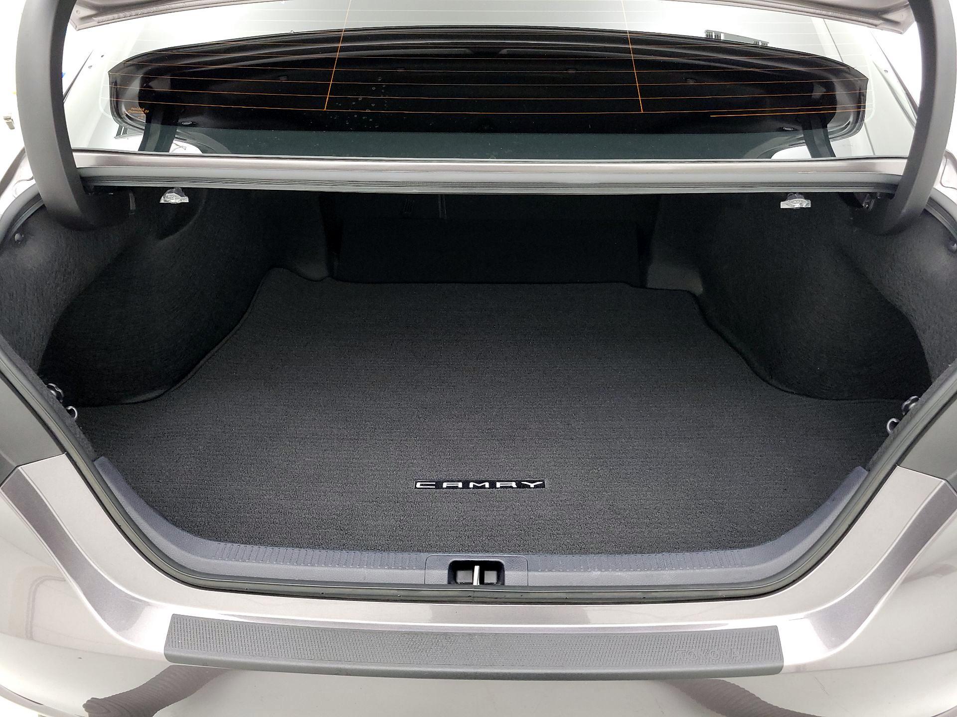 Thumbnail: 2024 Toyota Camry - 20