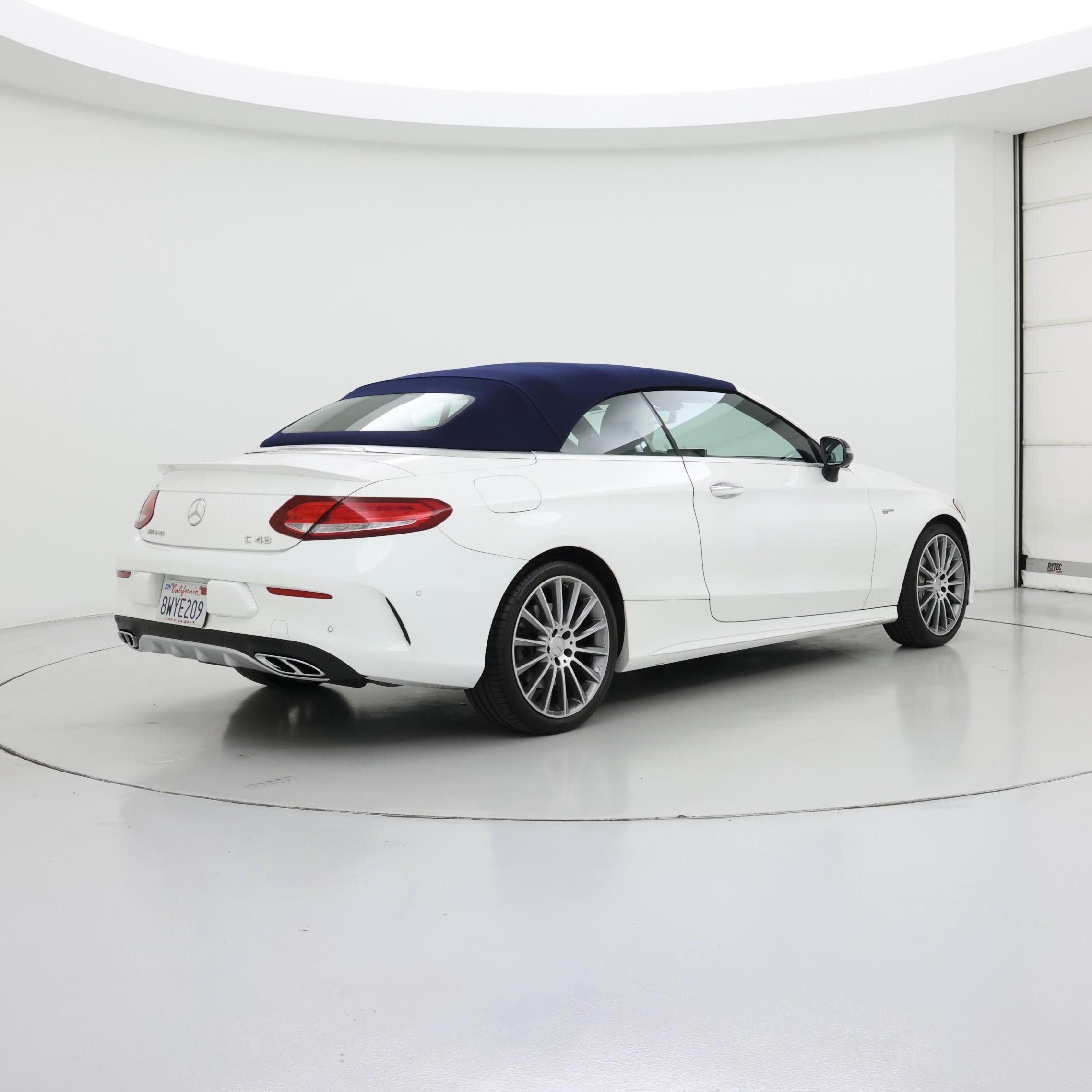 Thumbnail: 2017 Mercedes-Benz C-Class - 8