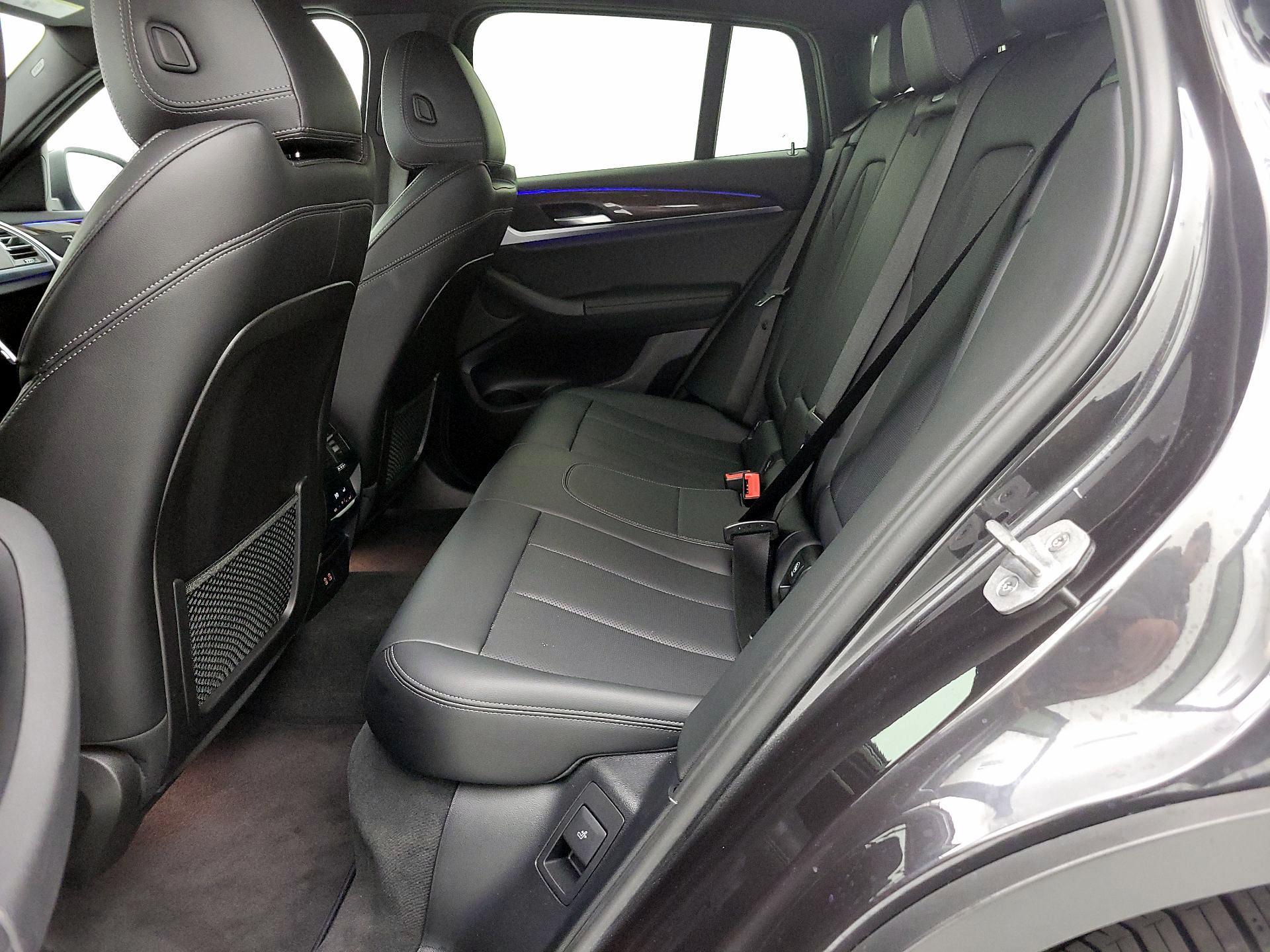 Thumbnail: 2024 BMW X4 - 20