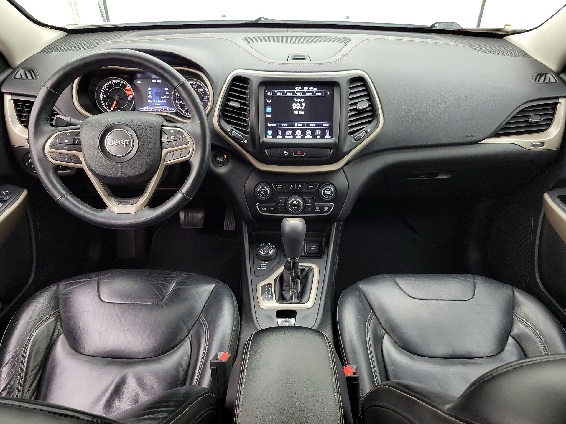 Thumbnail: 2017 Jeep Cherokee - 9