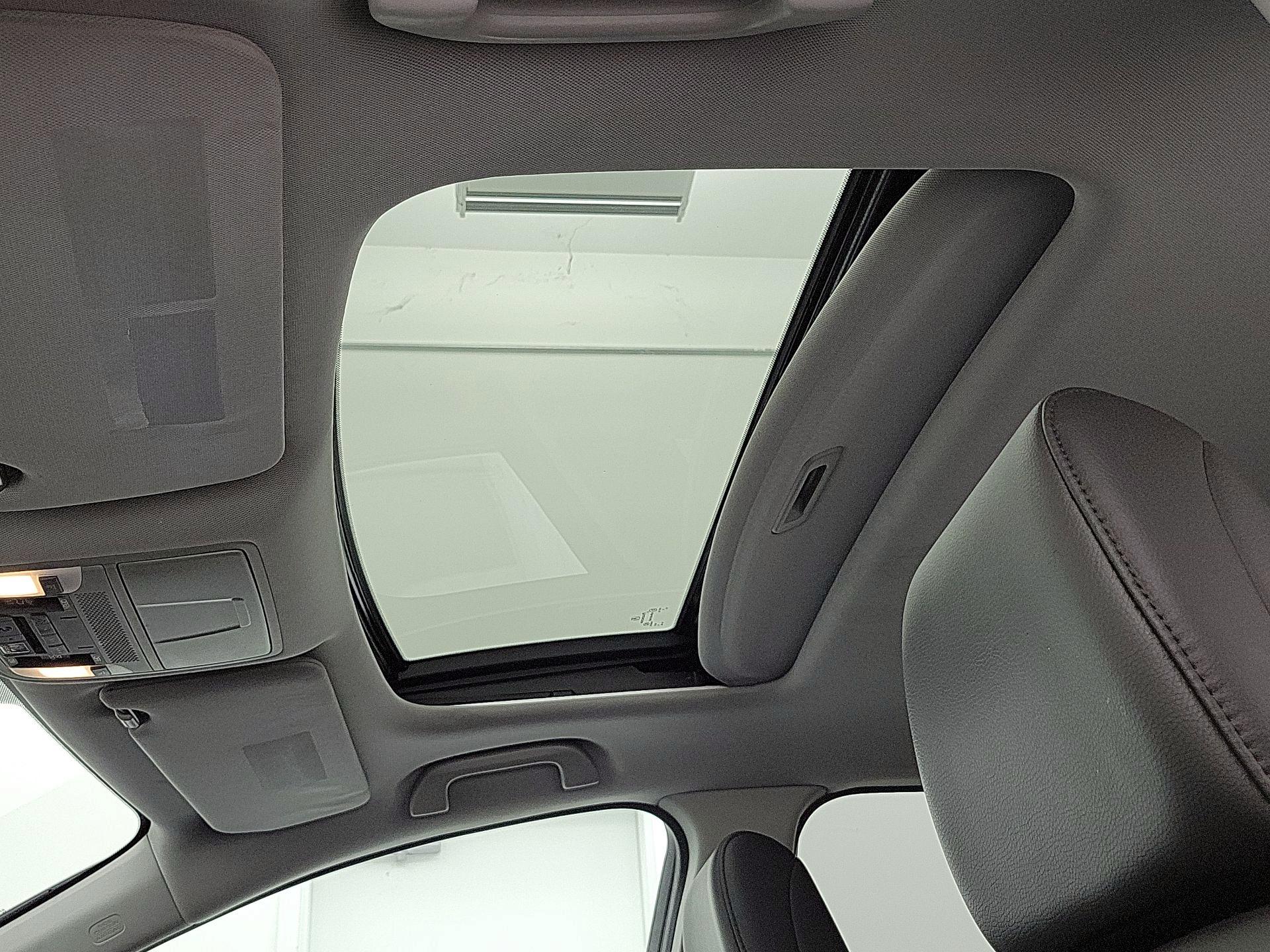 Thumbnail: 2017 Acura RDX - 20