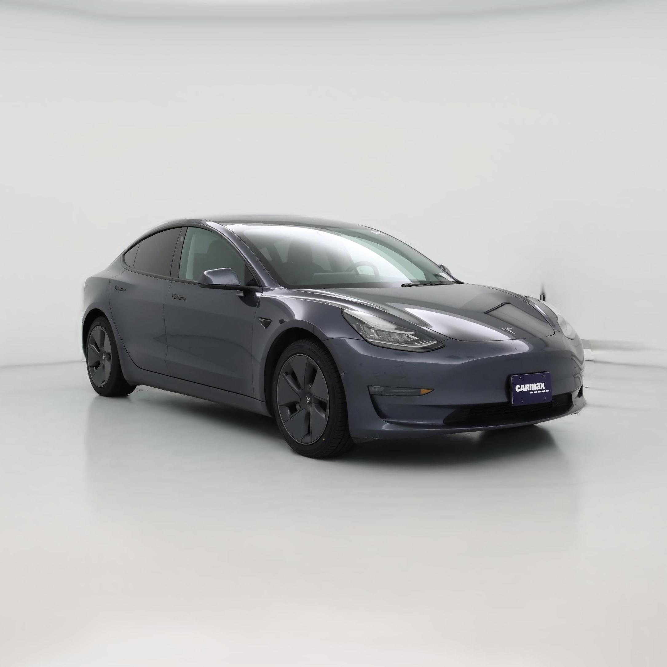 Thumbnail: 2022 Tesla Model 3 - 1