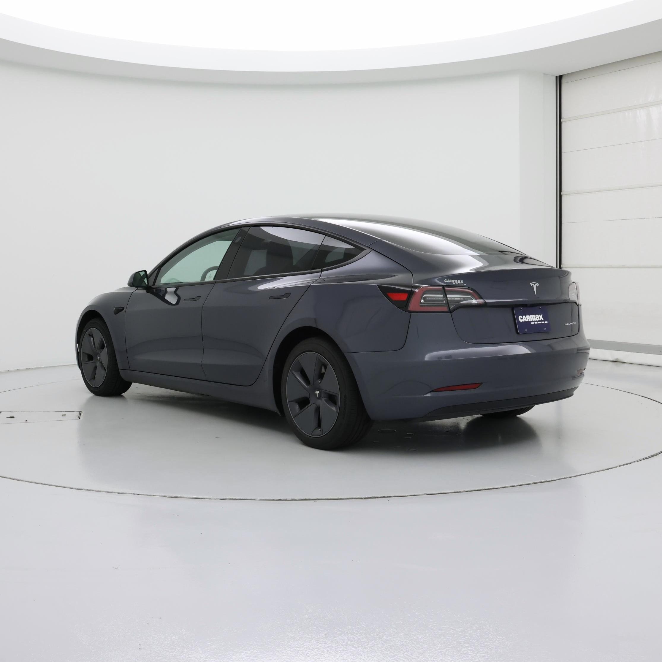 Thumbnail: 2022 Tesla Model 3 - 2