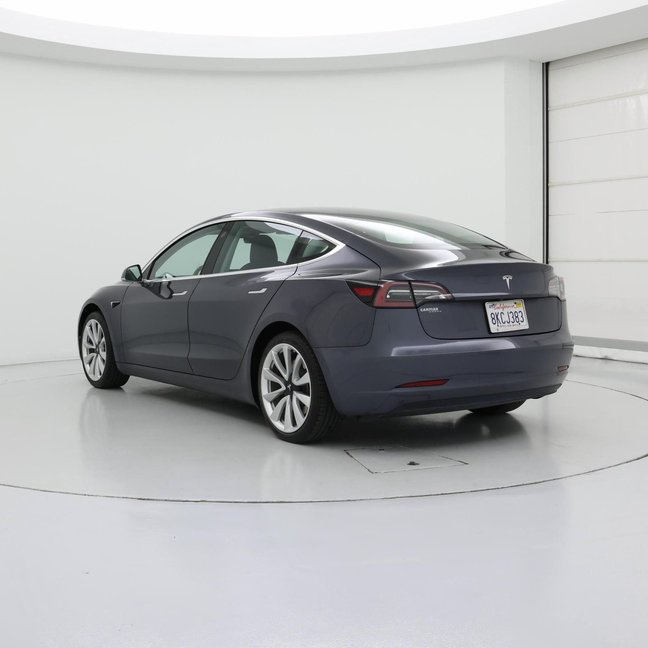 Thumbnail: 2019 Tesla Model 3 - 2