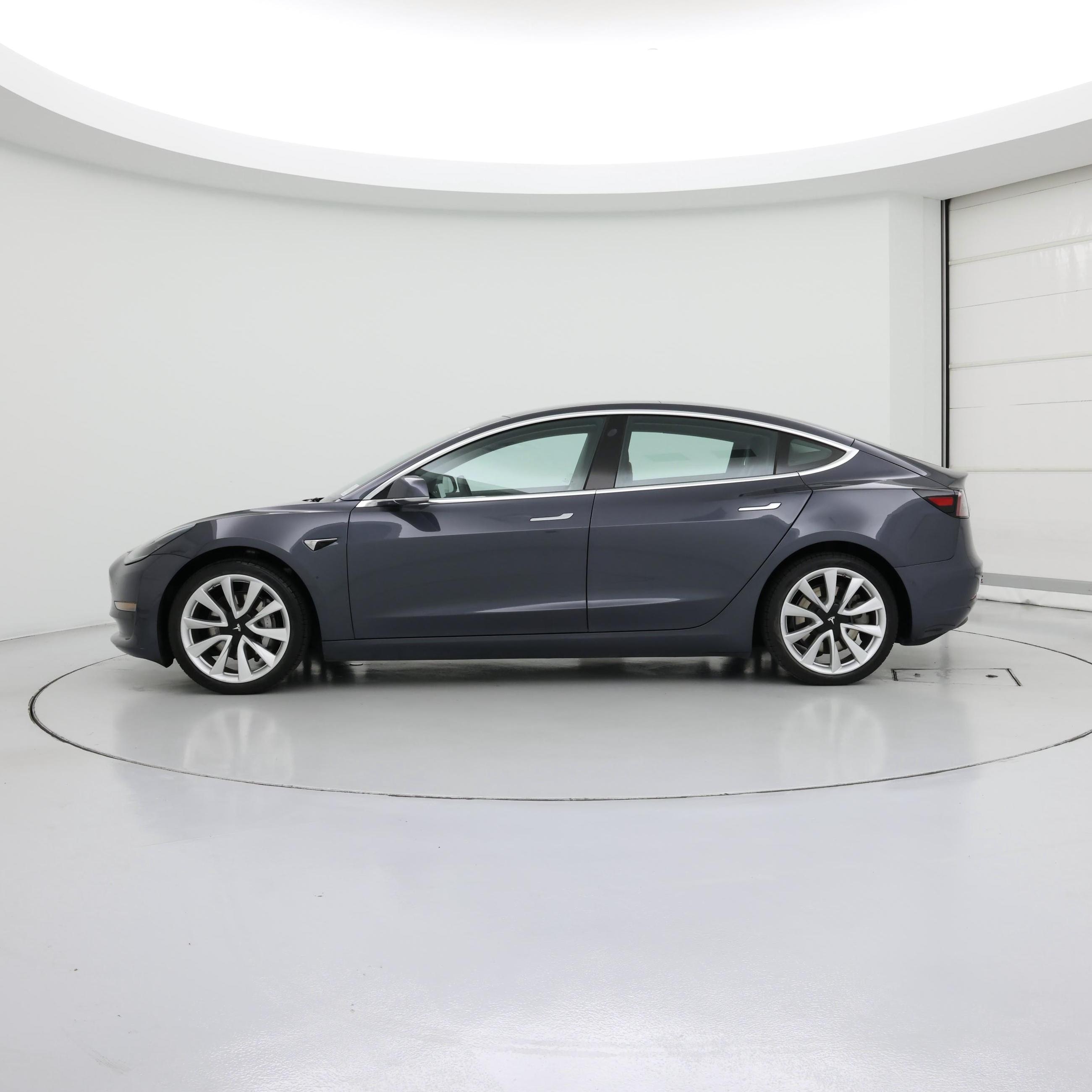 Thumbnail: 2019 Tesla Model 3 - 3