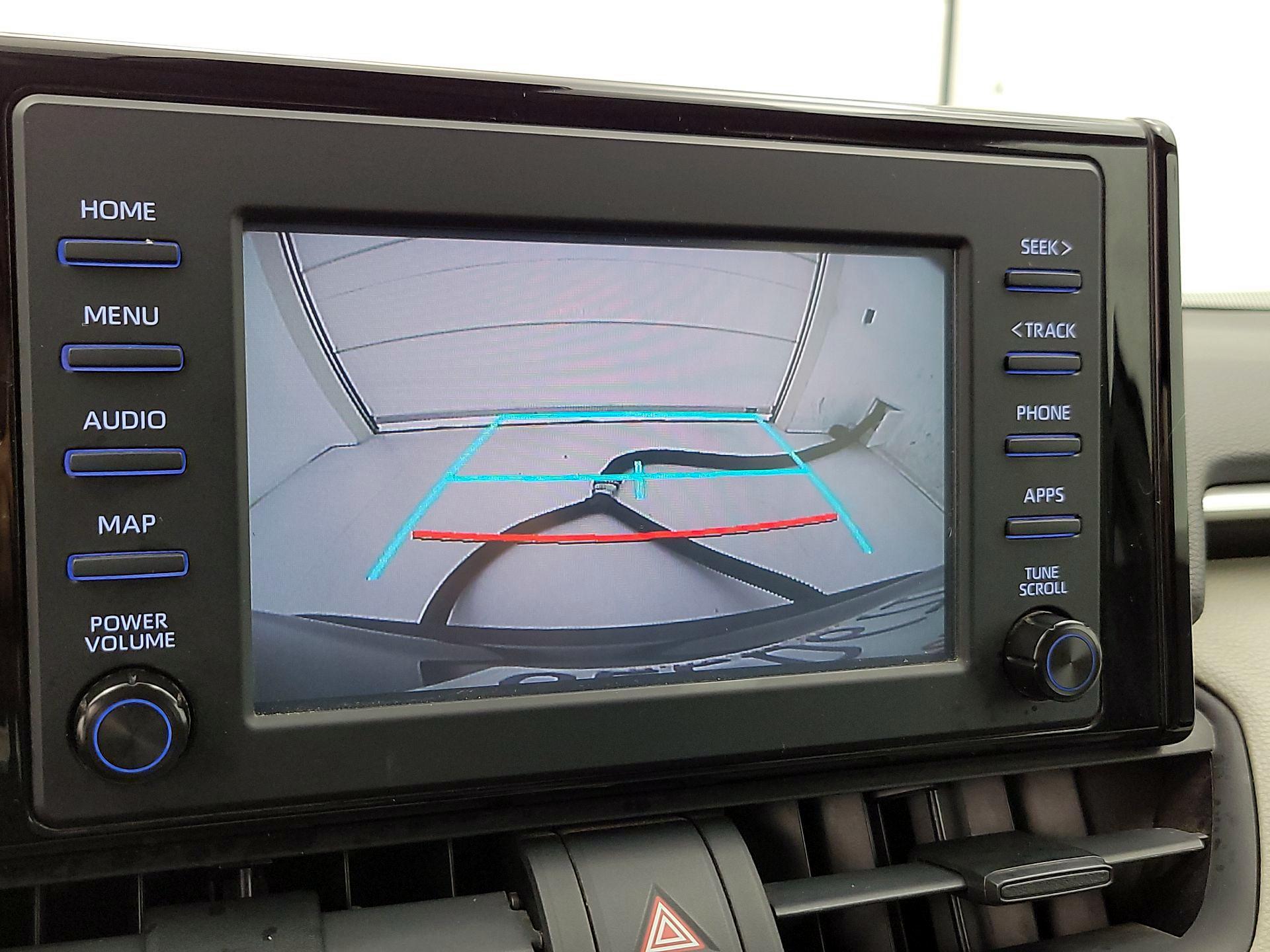 Thumbnail: 2019 Toyota RAV4 - 14