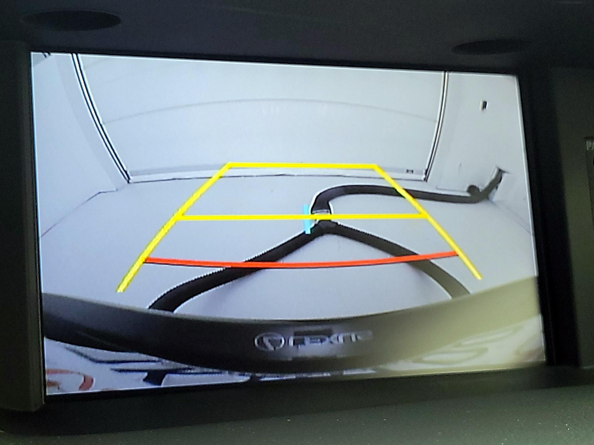 Thumbnail: 2015 Lexus ES - 15