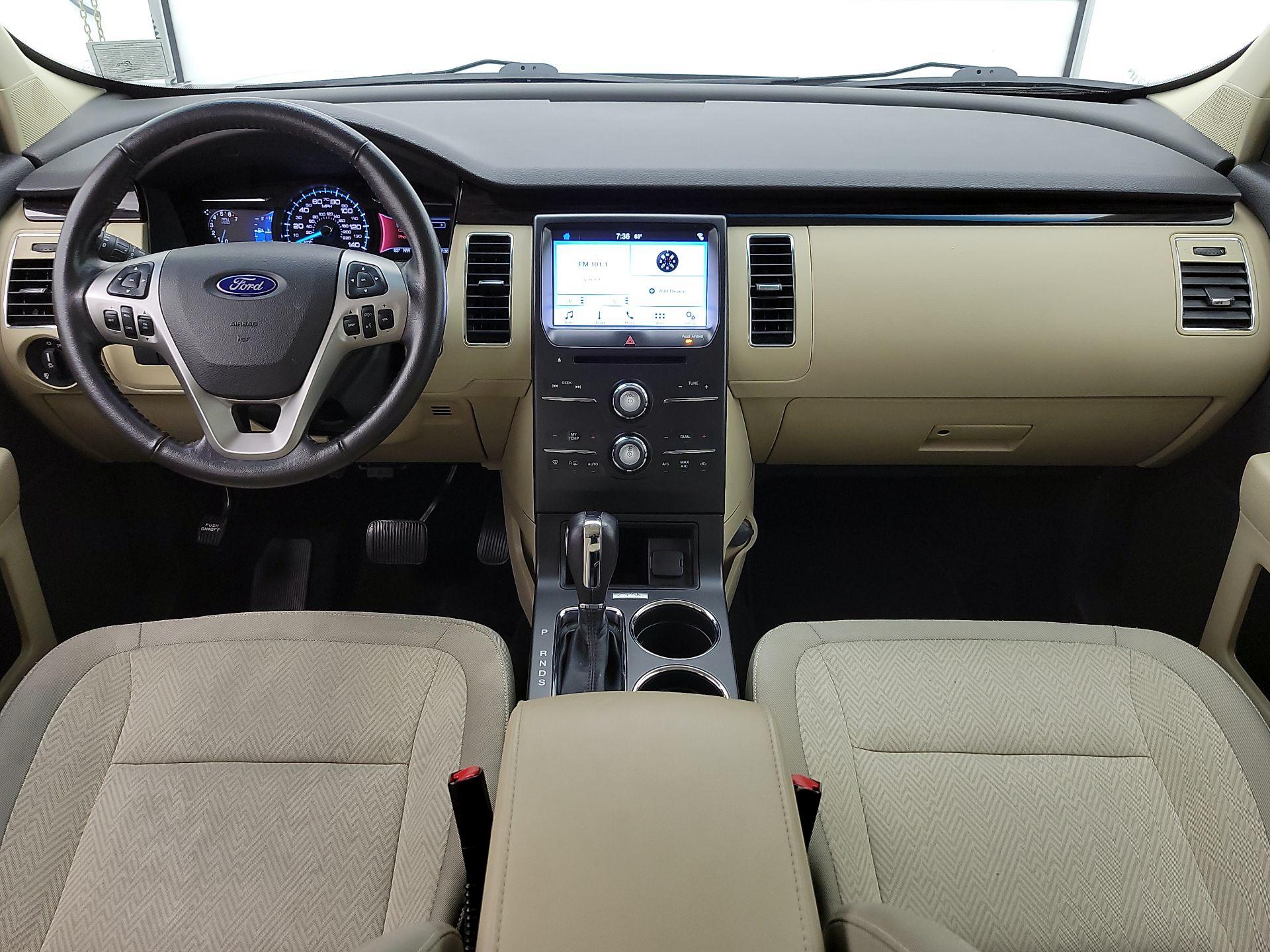 Thumbnail: 2016 Ford Flex - 9