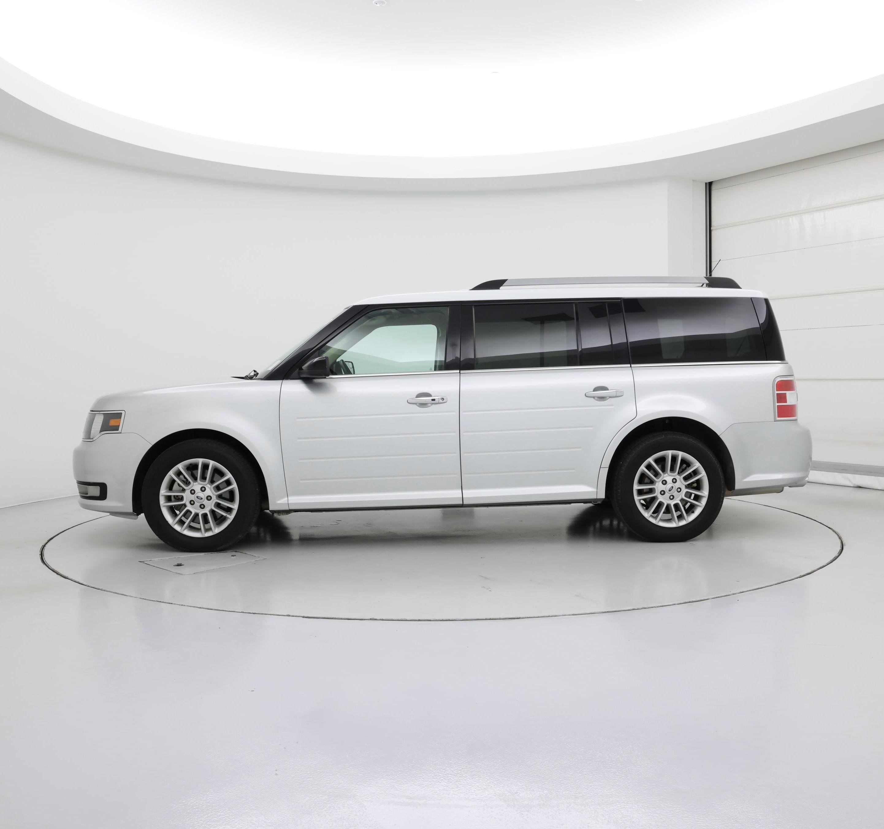 Thumbnail: 2016 Ford Flex - 3