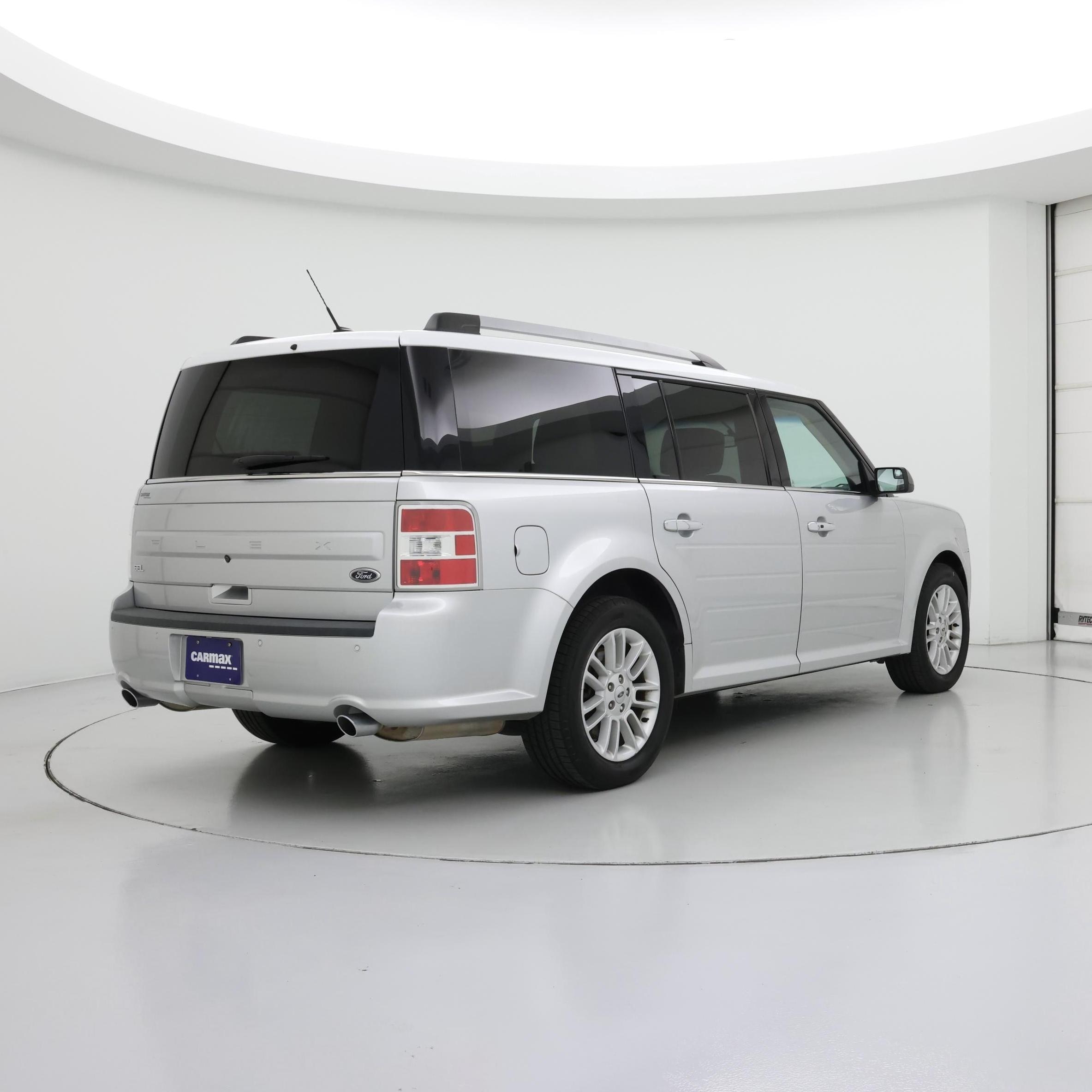 Thumbnail: 2016 Ford Flex - 8