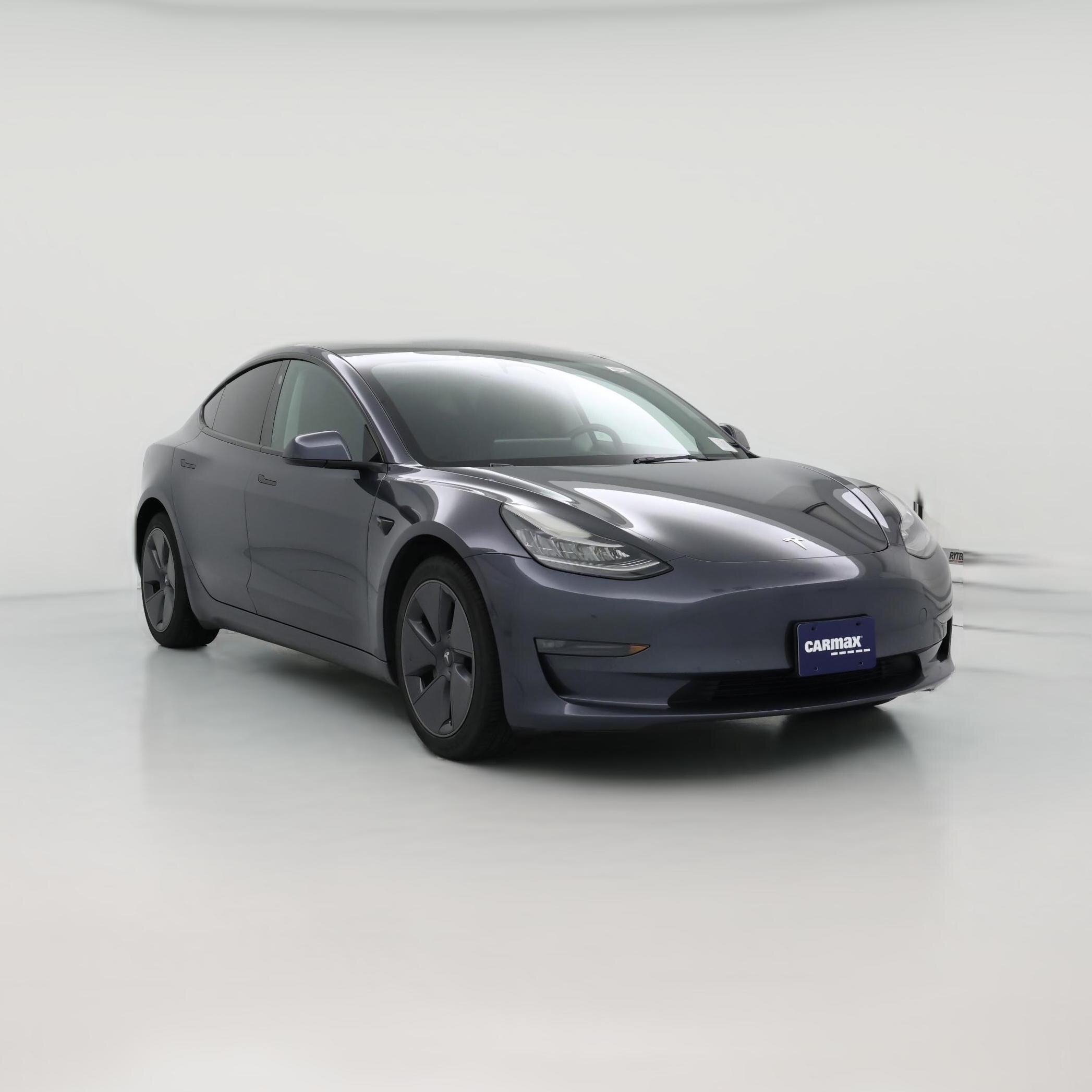 Thumbnail: 2022 Tesla Model 3 - 1