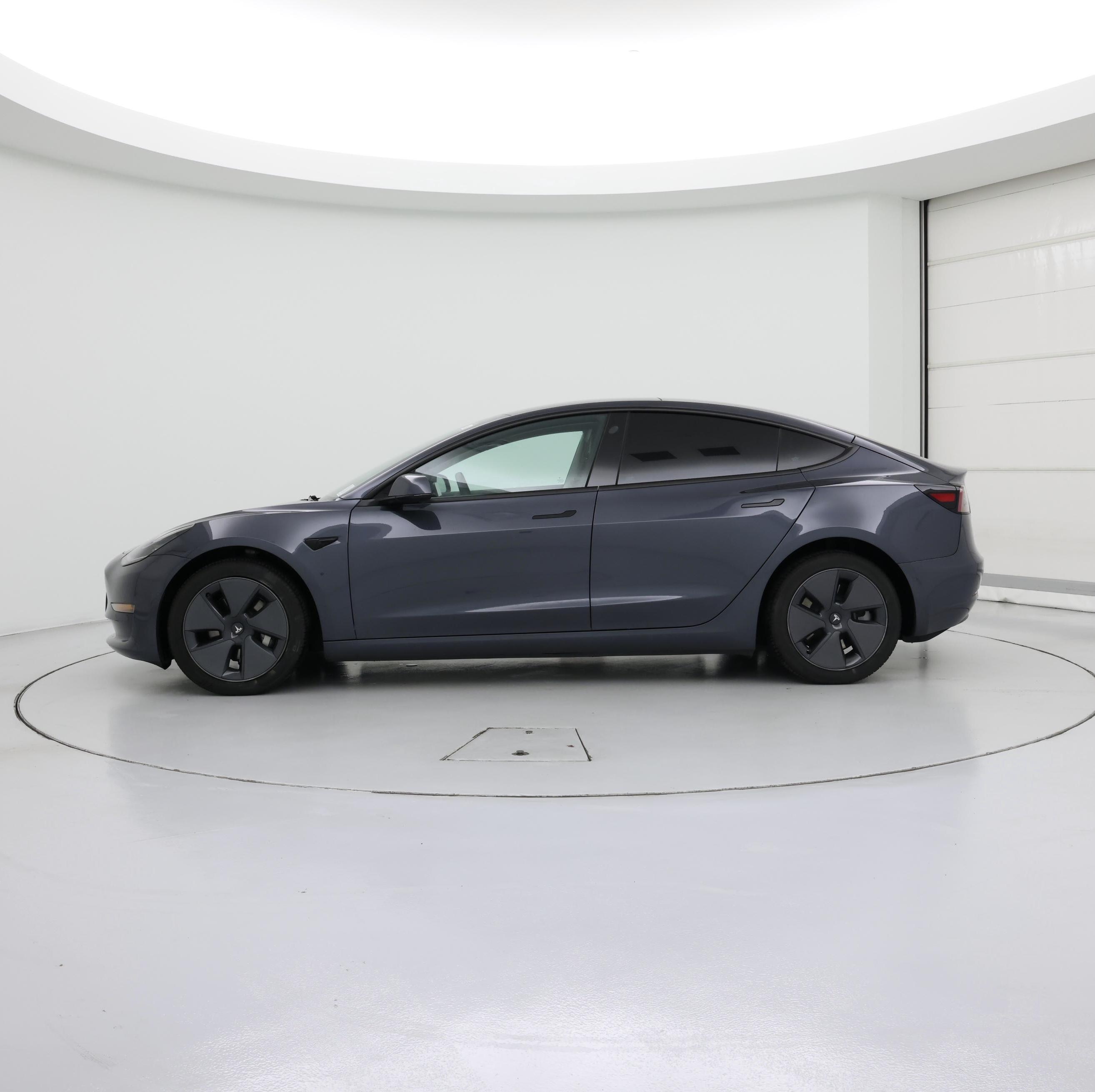 Thumbnail: 2022 Tesla Model 3 - 3
