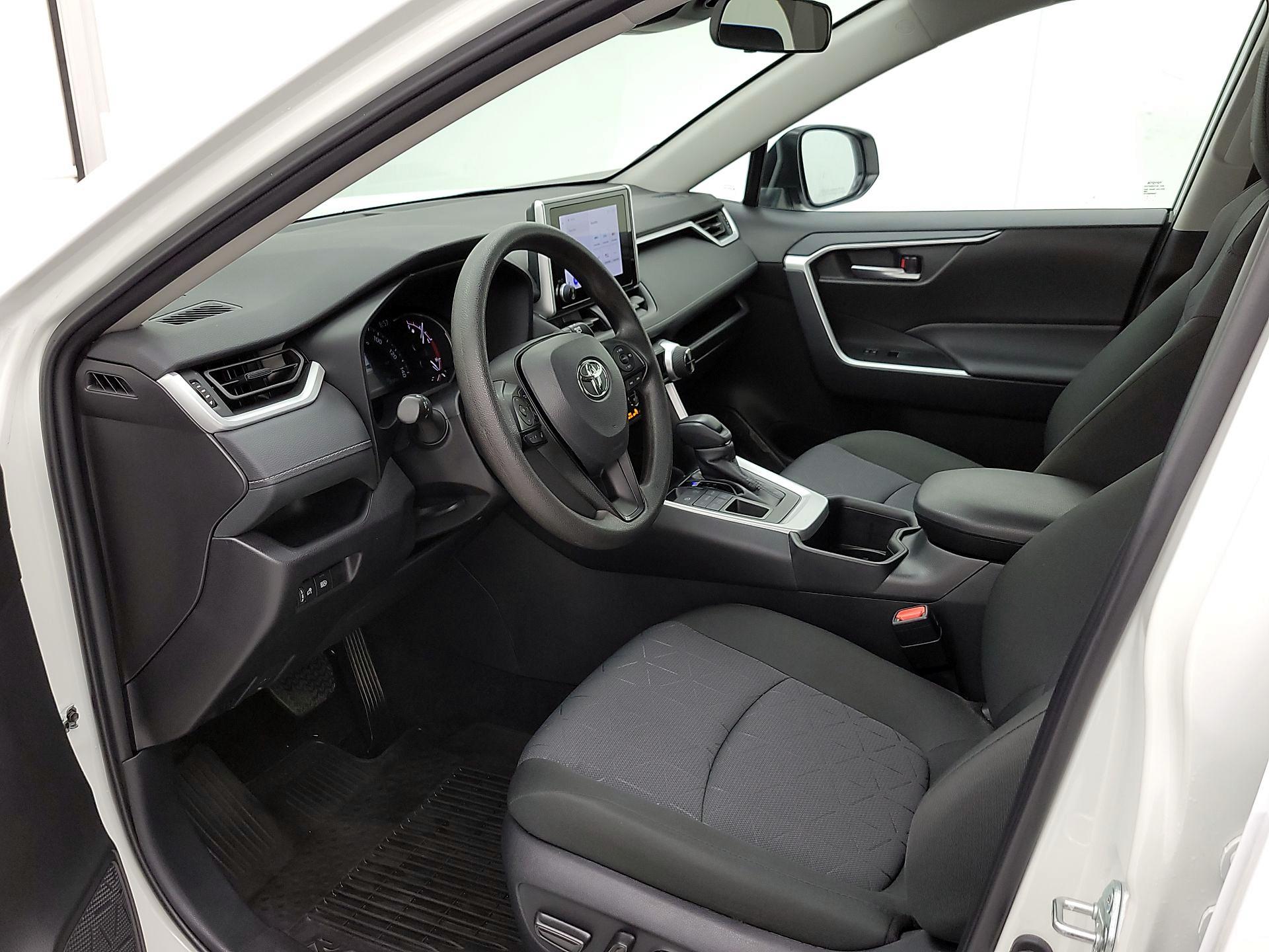 Thumbnail: 2025 Toyota RAV4 - 11