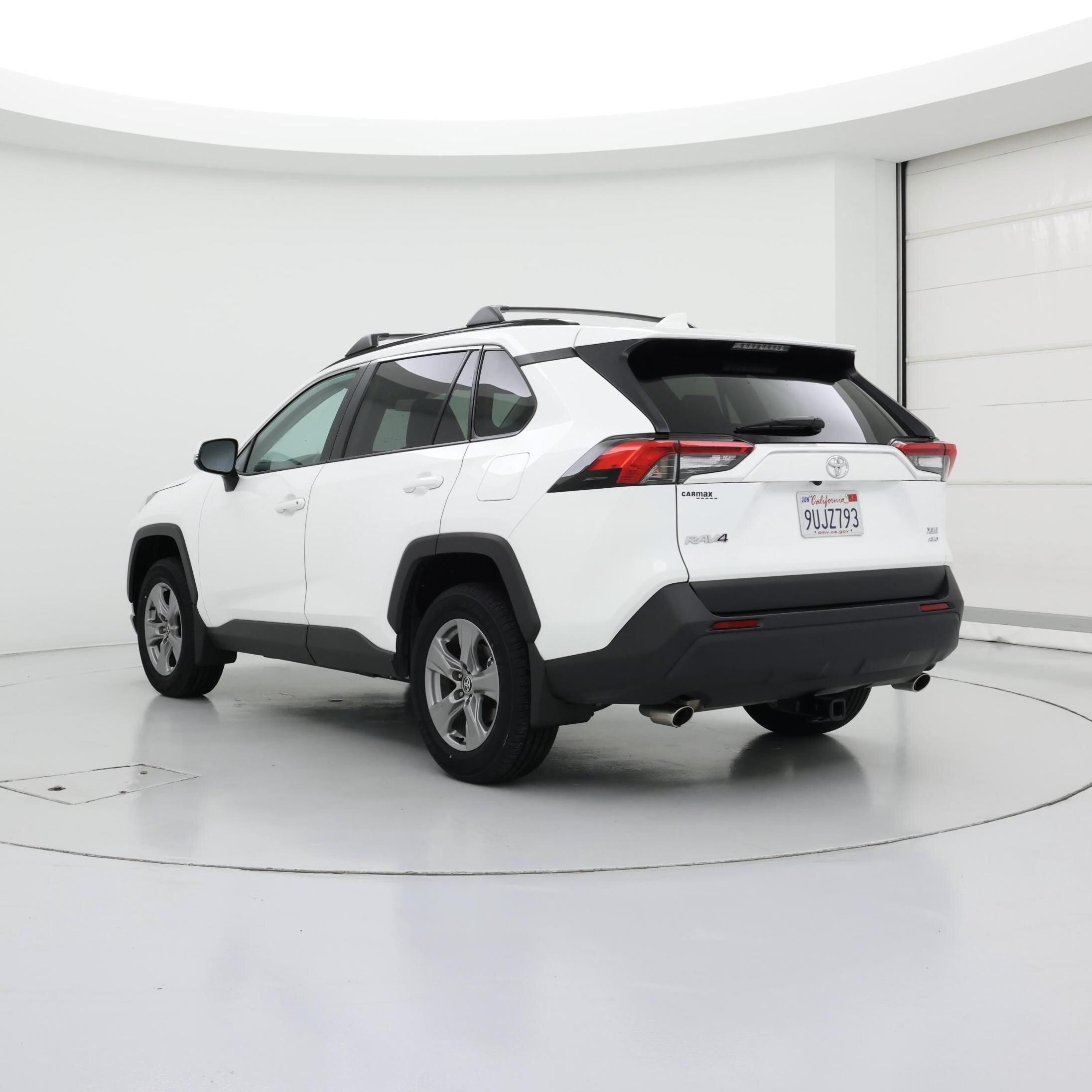 Thumbnail: 2025 Toyota RAV4 - 2