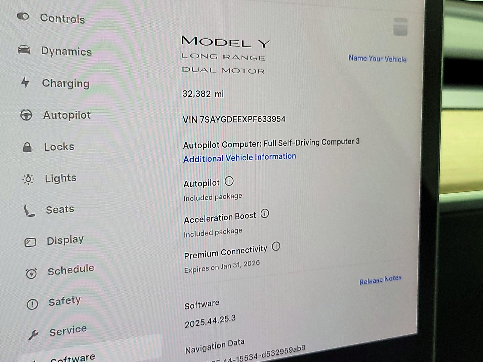 Thumbnail: 2023 Tesla Model Y - 13