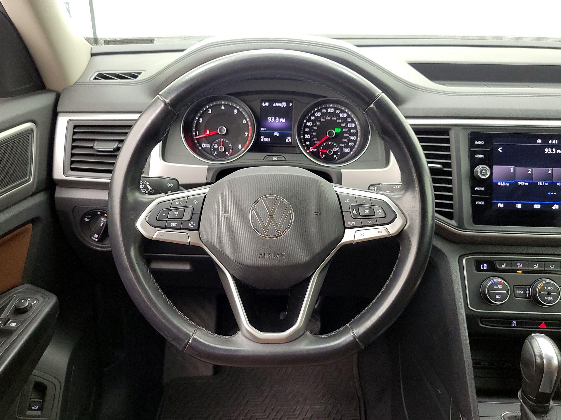 Thumbnail: 2021 Volkswagen Atlas - 10