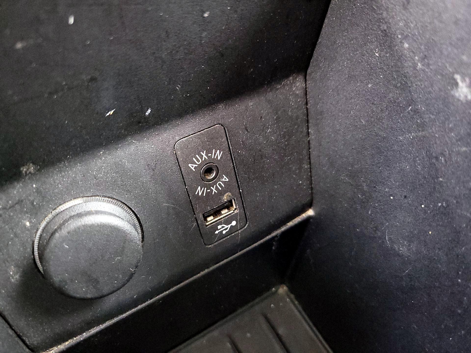 Thumbnail: 2017 BMW i3 - 19