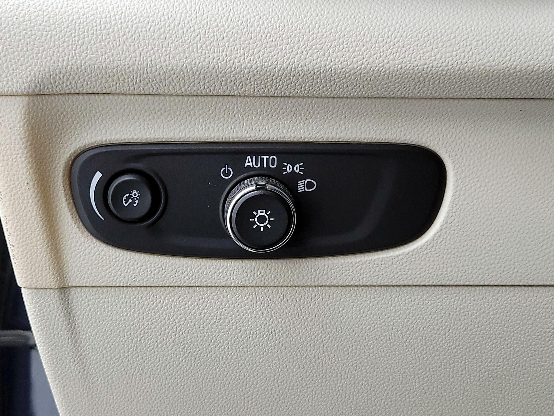 Thumbnail: 2021 Buick Envision - 13