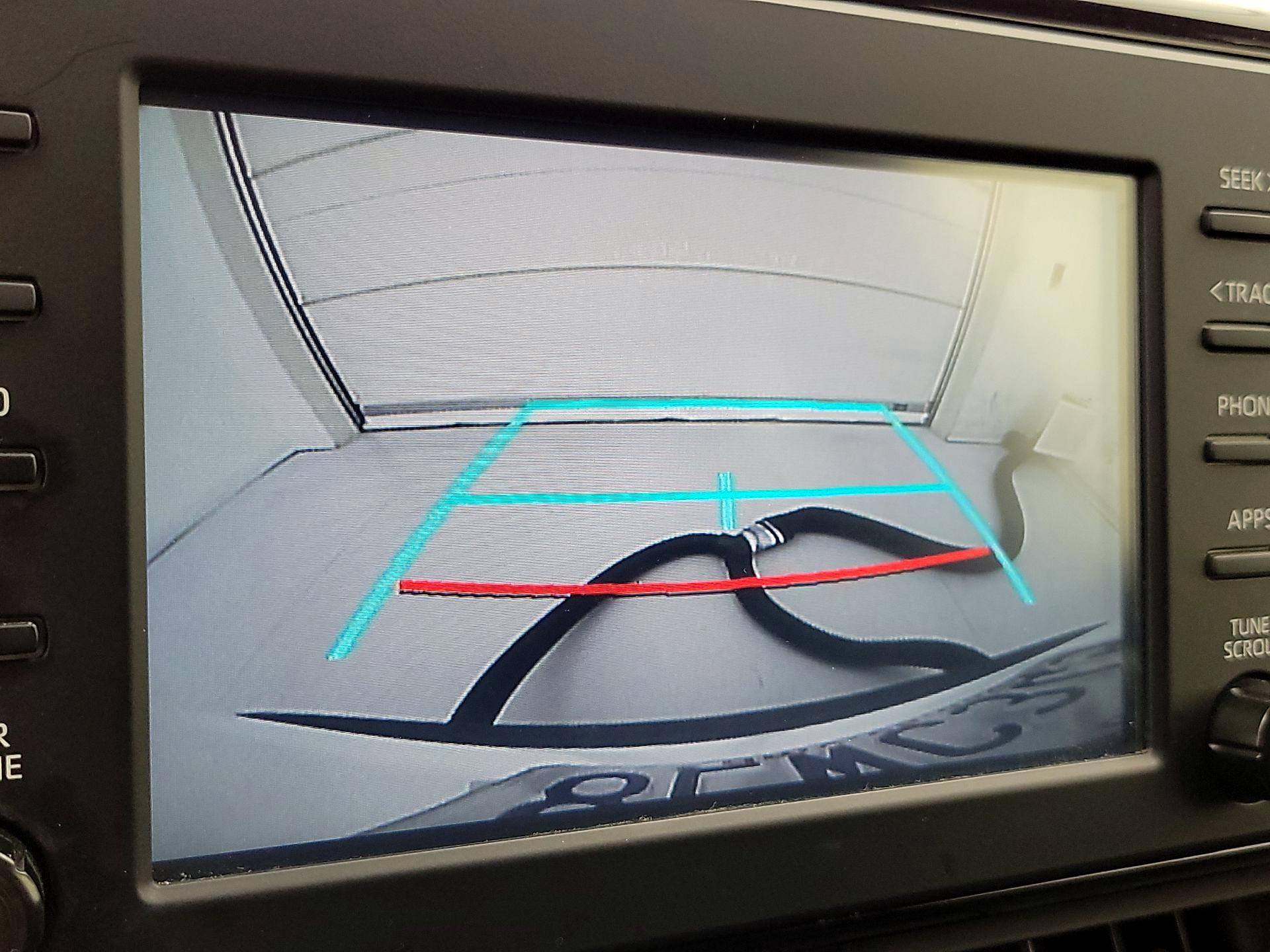 Thumbnail: 2019 Toyota RAV4 - 14