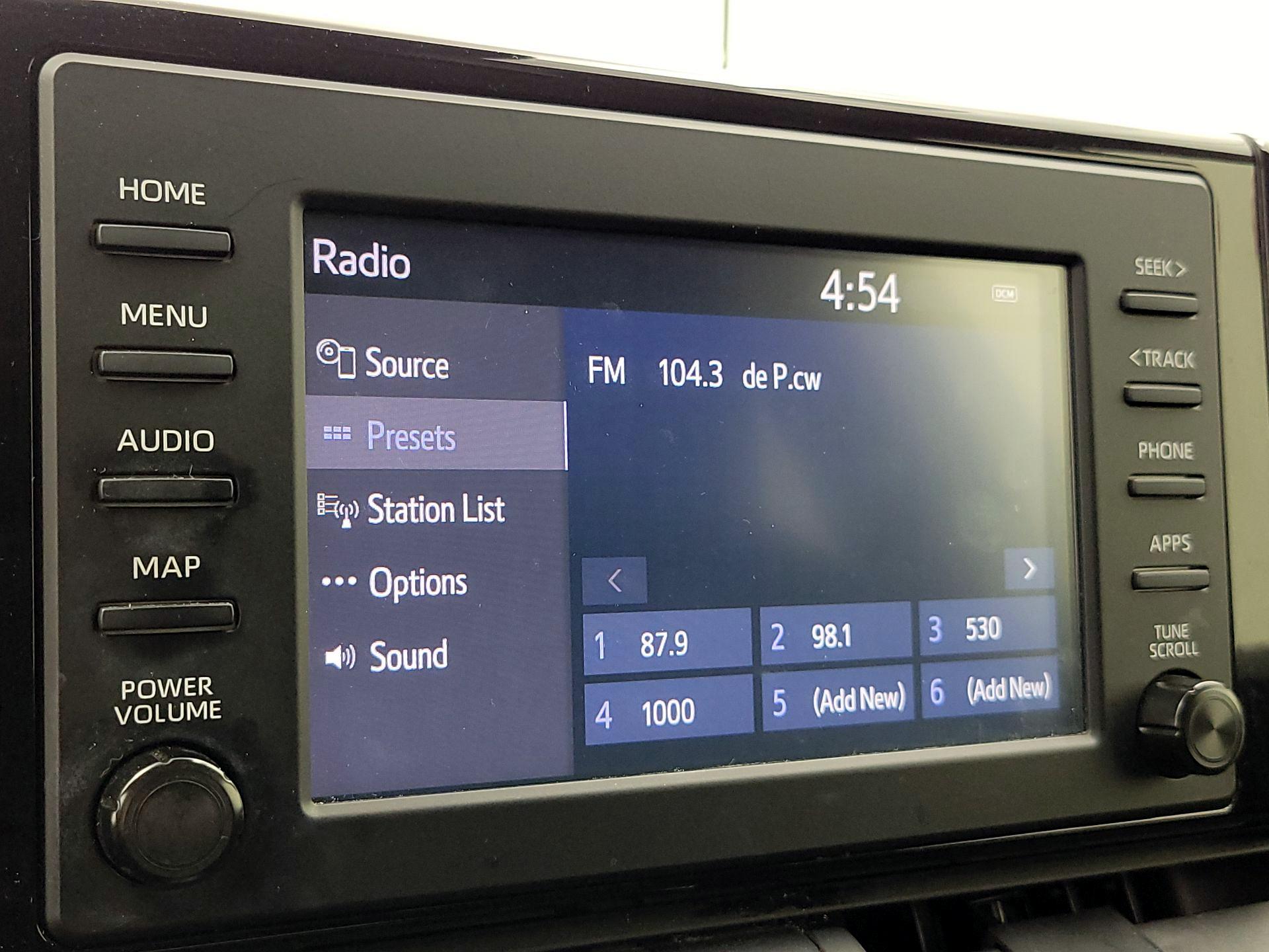 Thumbnail: 2019 Toyota RAV4 - 15