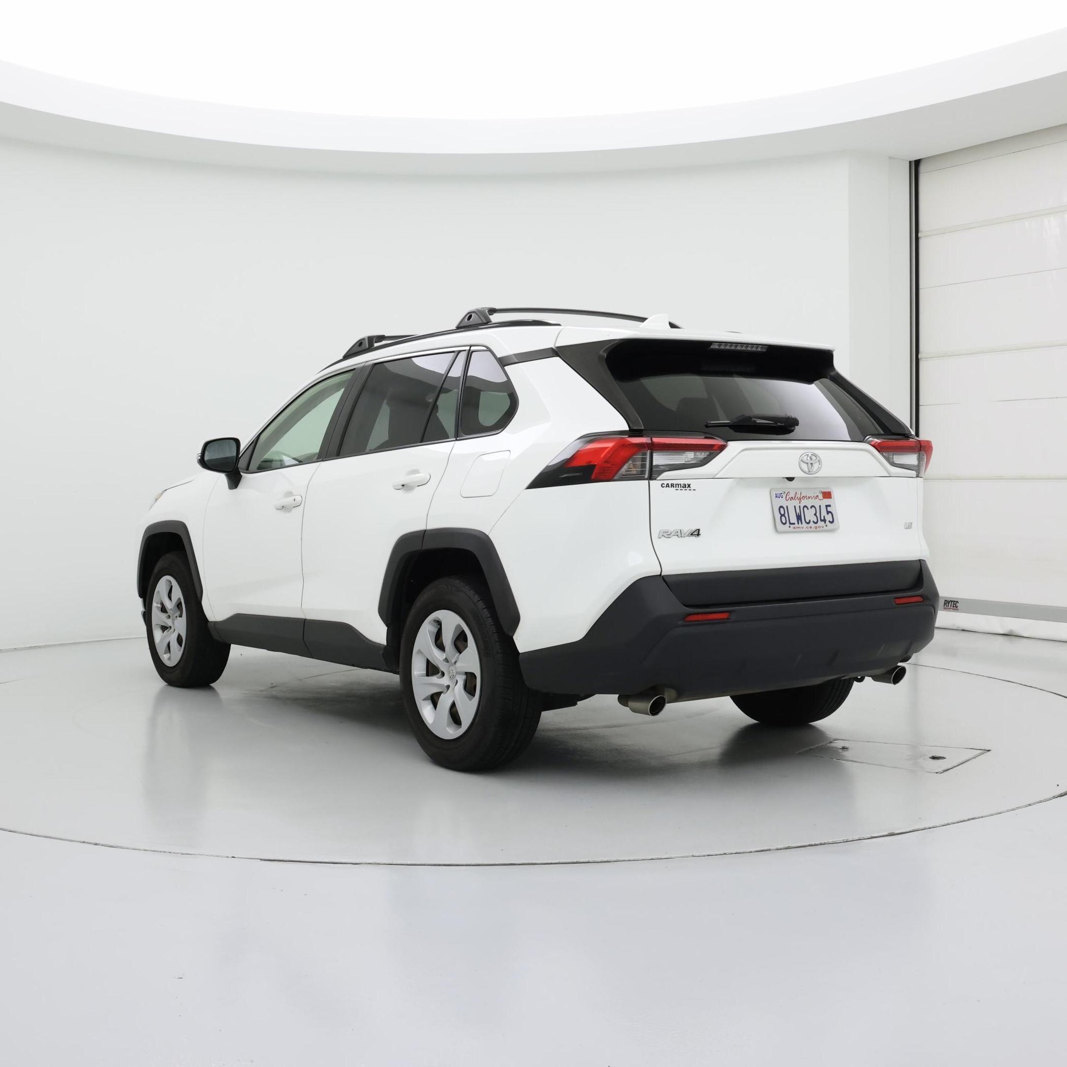 Thumbnail: 2019 Toyota RAV4 - 2