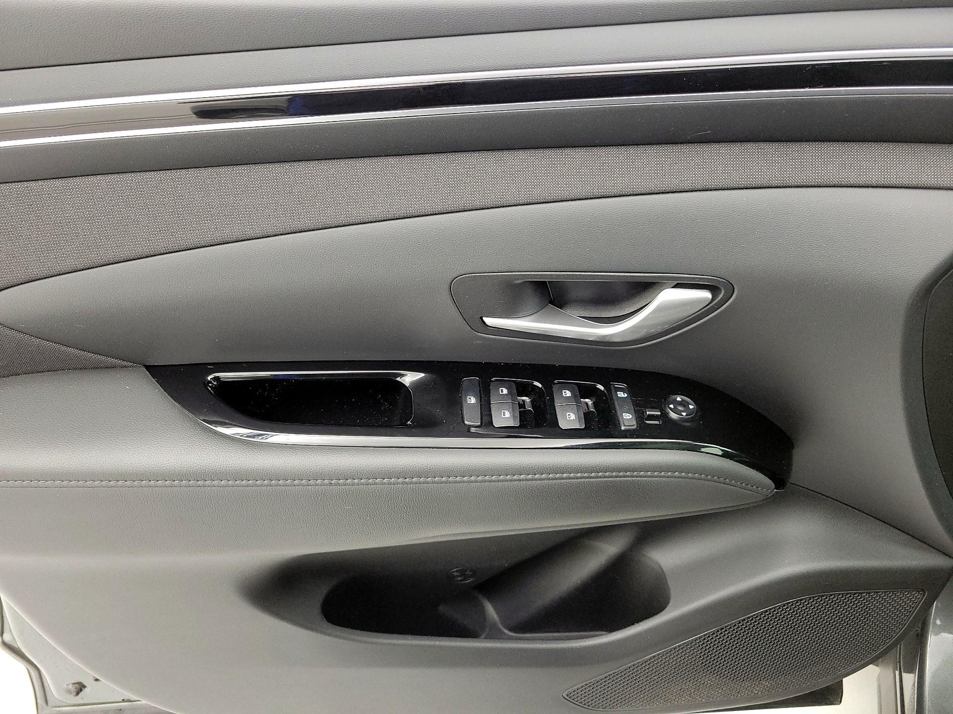 Thumbnail: 2024 Hyundai Tucson - 12