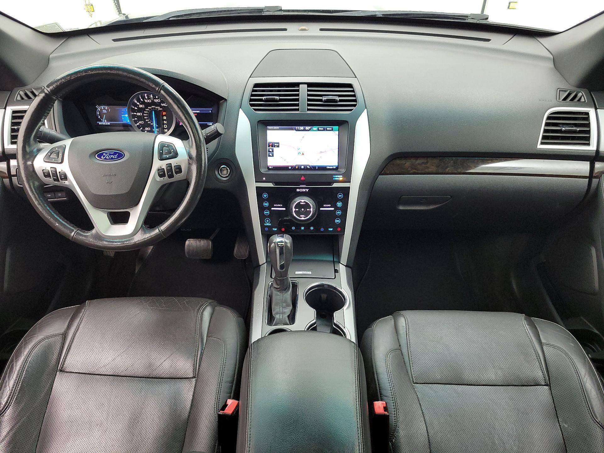 Thumbnail: 2014 Ford Explorer - 9