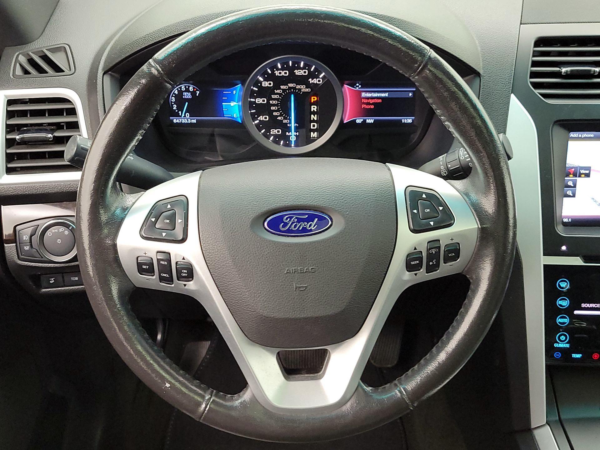 Thumbnail: 2014 Ford Explorer - 10