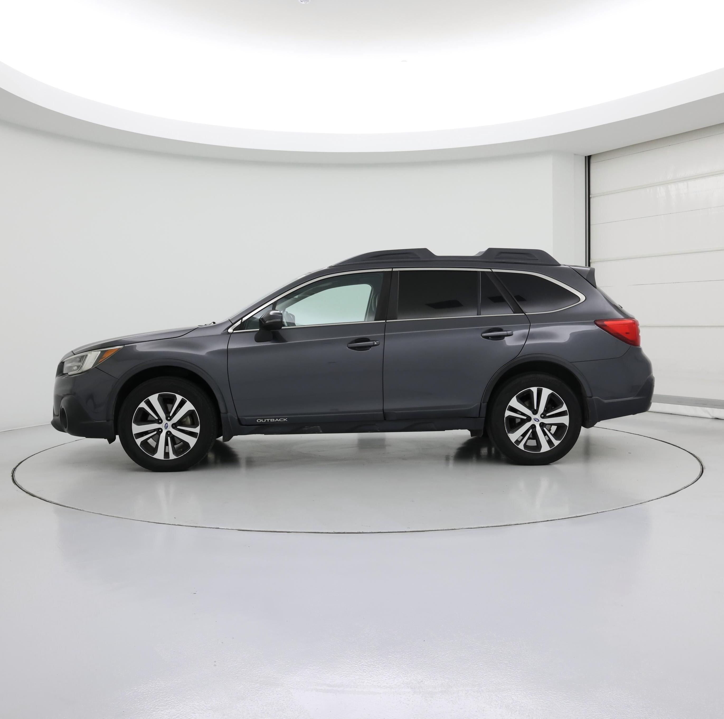 Thumbnail: 2019 Subaru Outback - 3