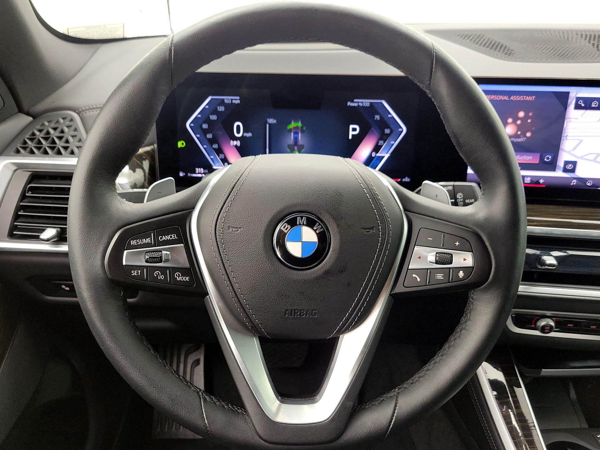 Thumbnail: 2025 BMW X5 - 10