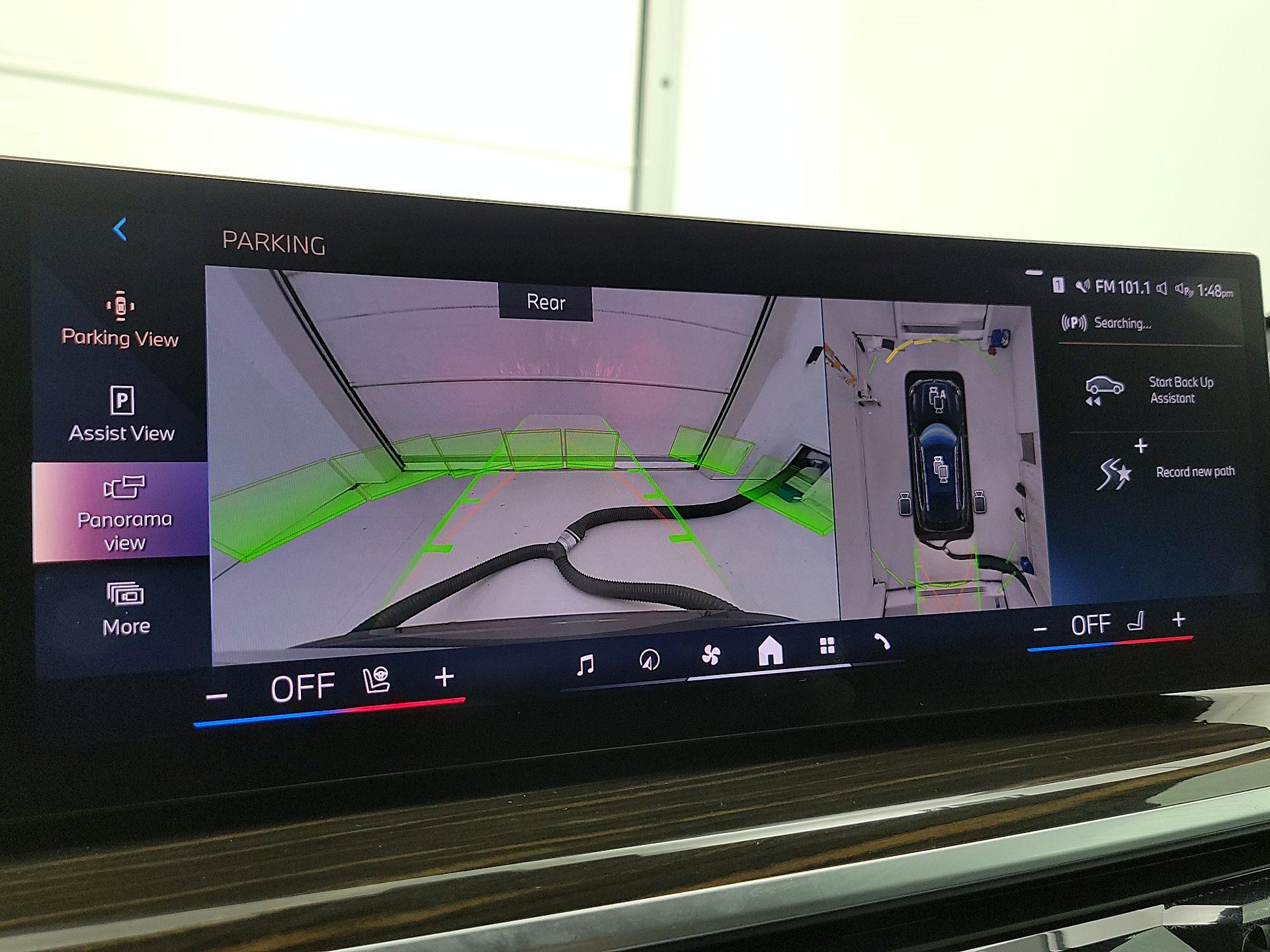 Thumbnail: 2025 BMW X5 - 15