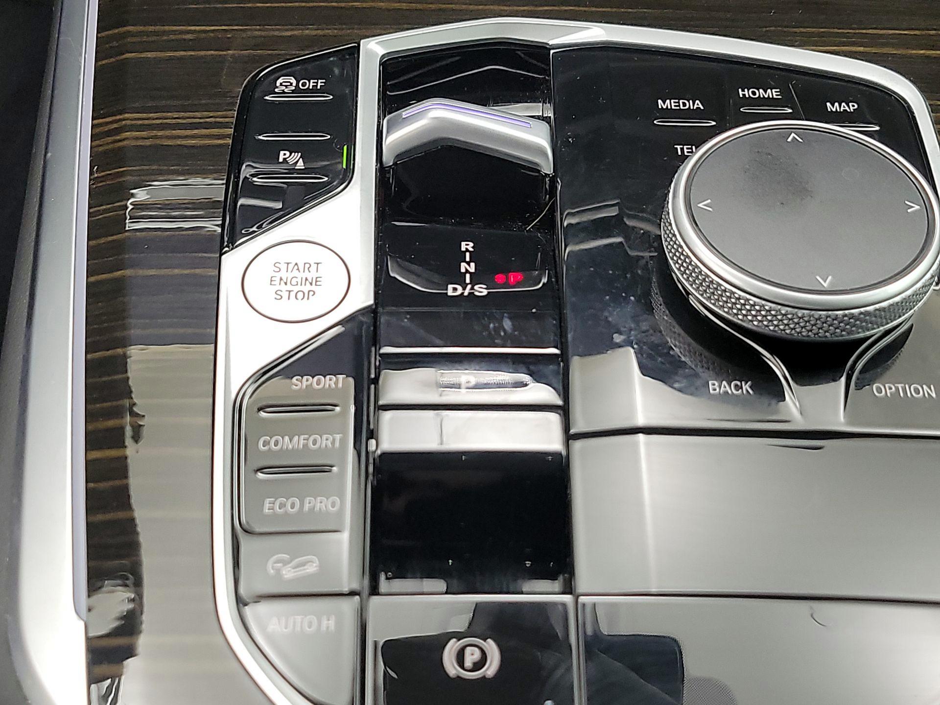 Thumbnail: 2025 BMW X5 - 18