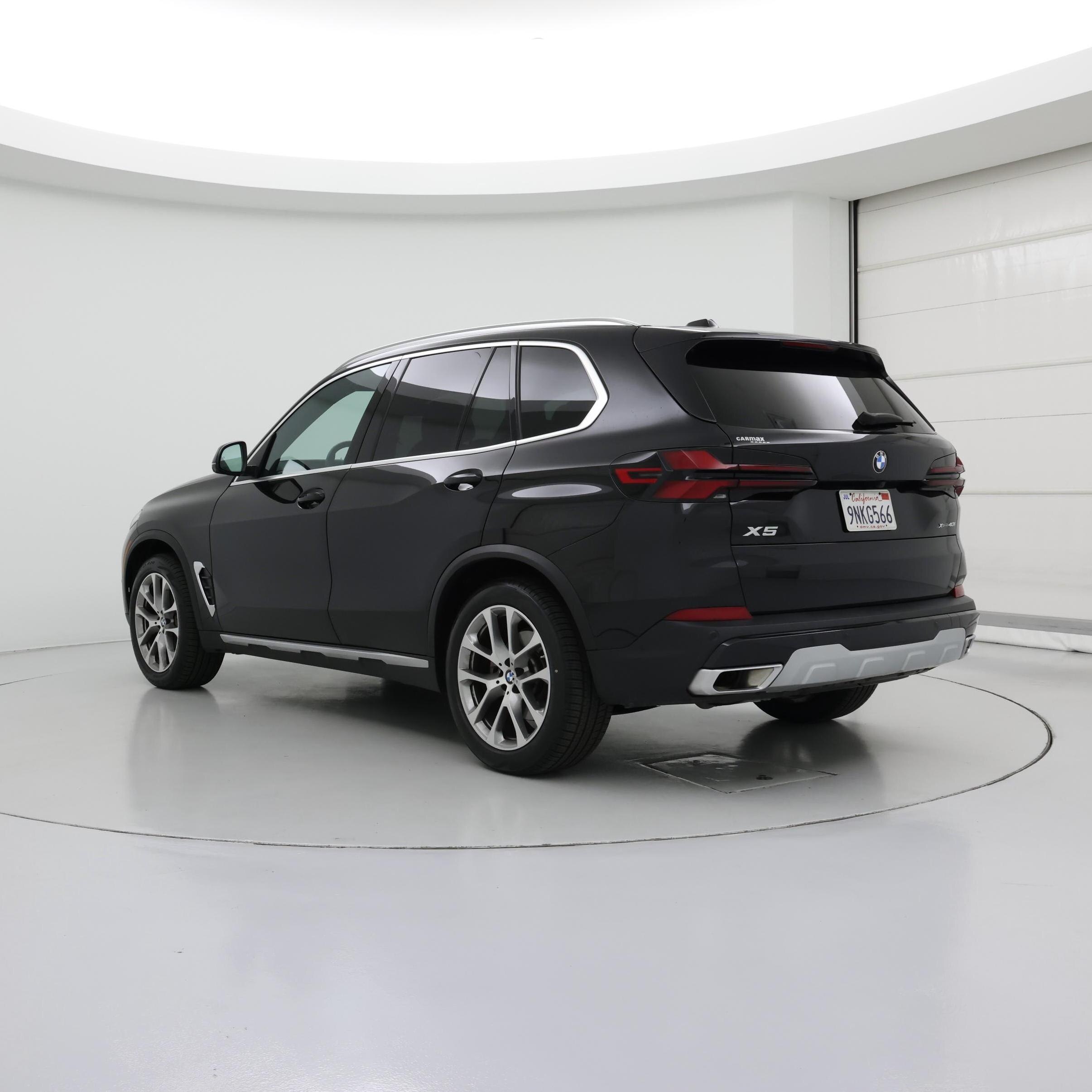 Thumbnail: 2025 BMW X5 - 2