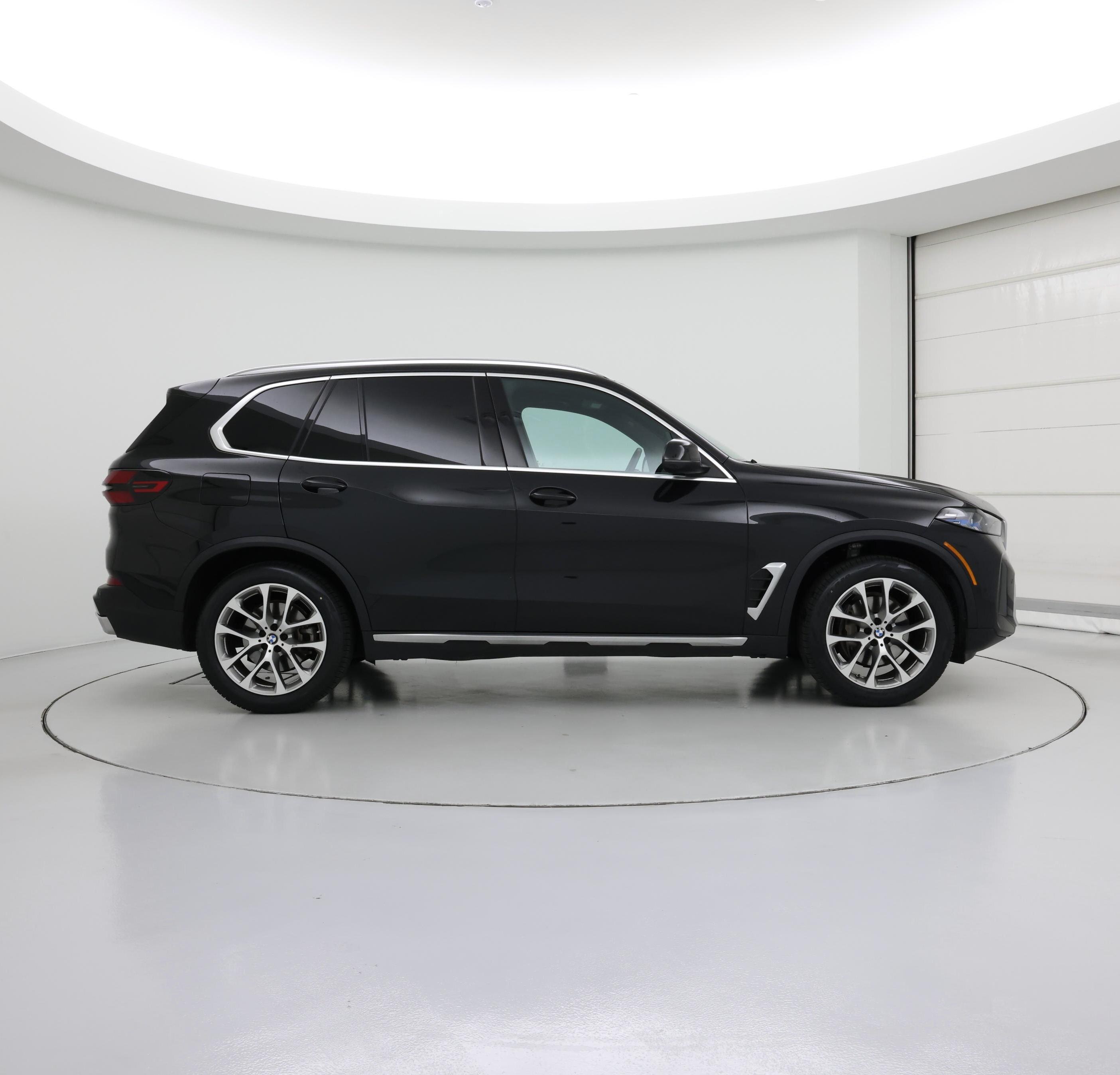 Thumbnail: 2025 BMW X5 - 7