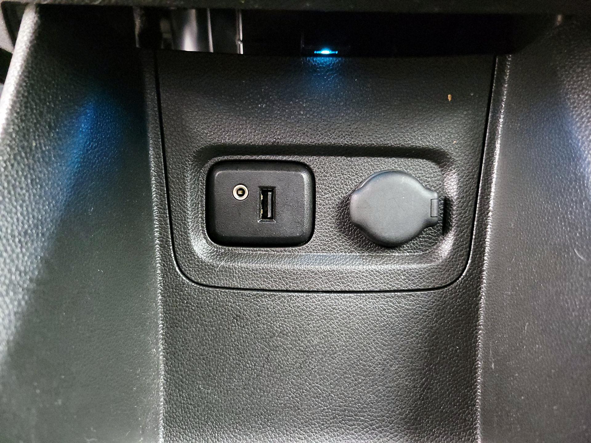 Thumbnail: 2017 Chevrolet Spark - 18