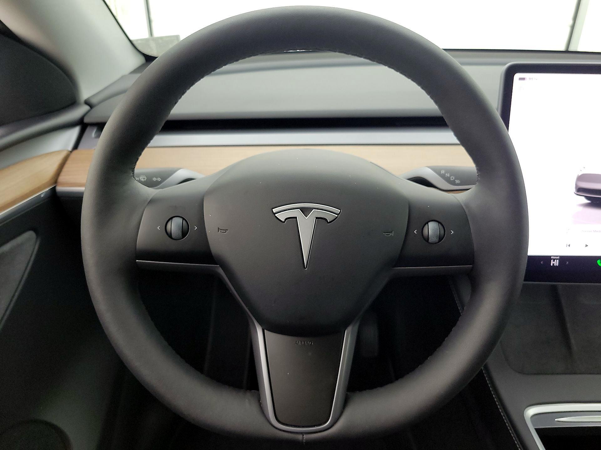 Thumbnail: 2024 Tesla Model Y - 10