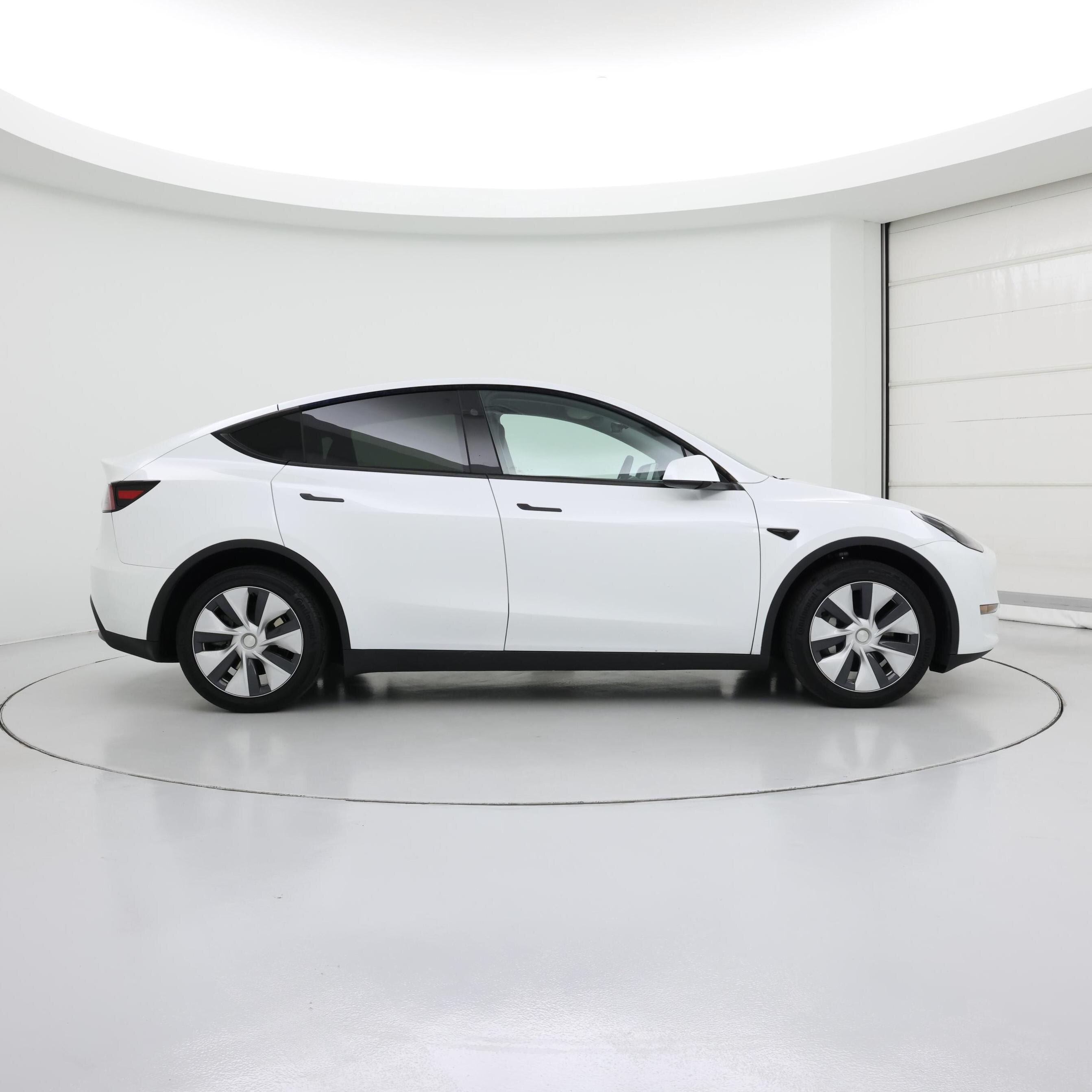 Thumbnail: 2024 Tesla Model Y - 7