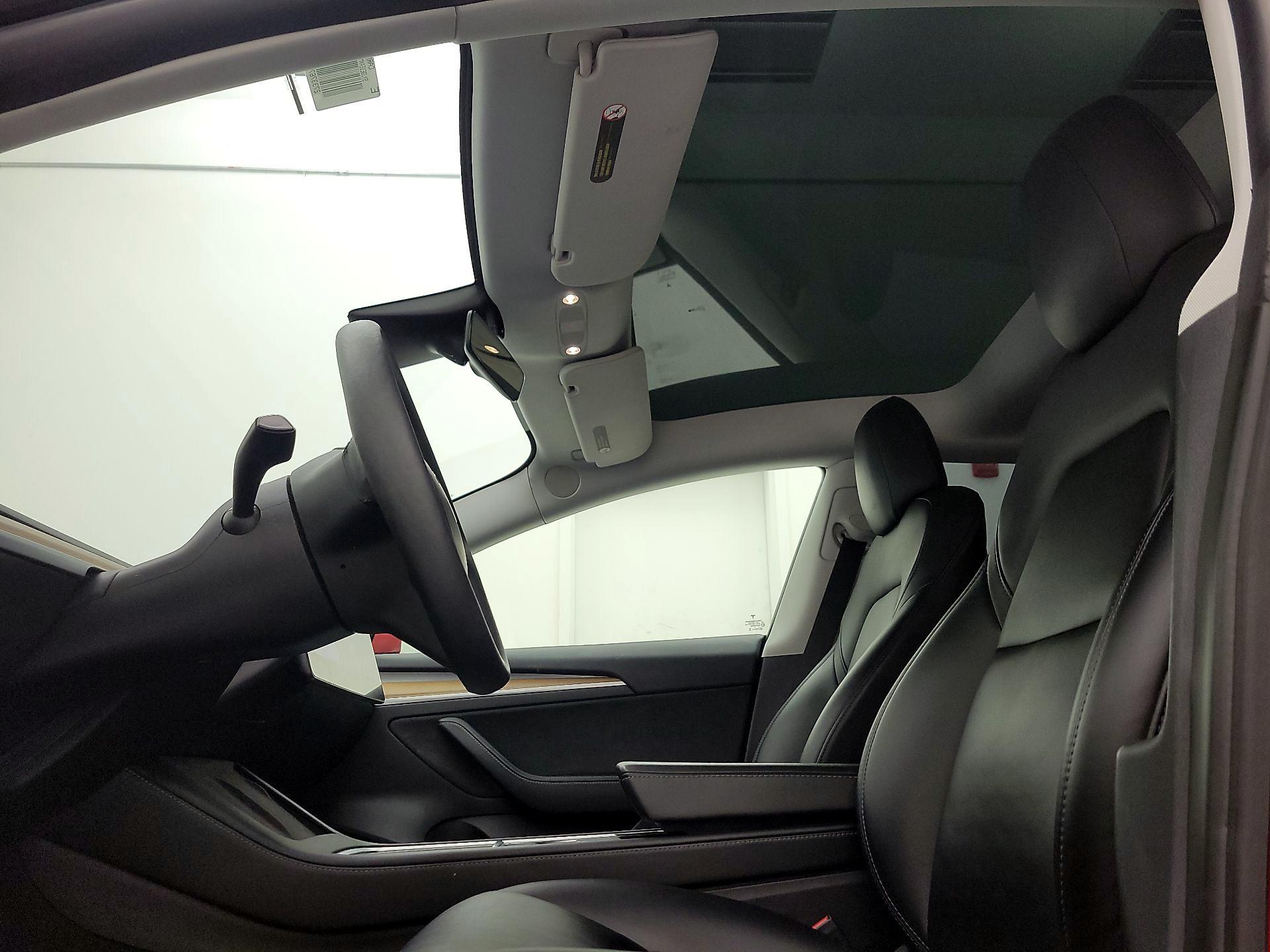 Thumbnail: 2021 Tesla Model 3 - 18