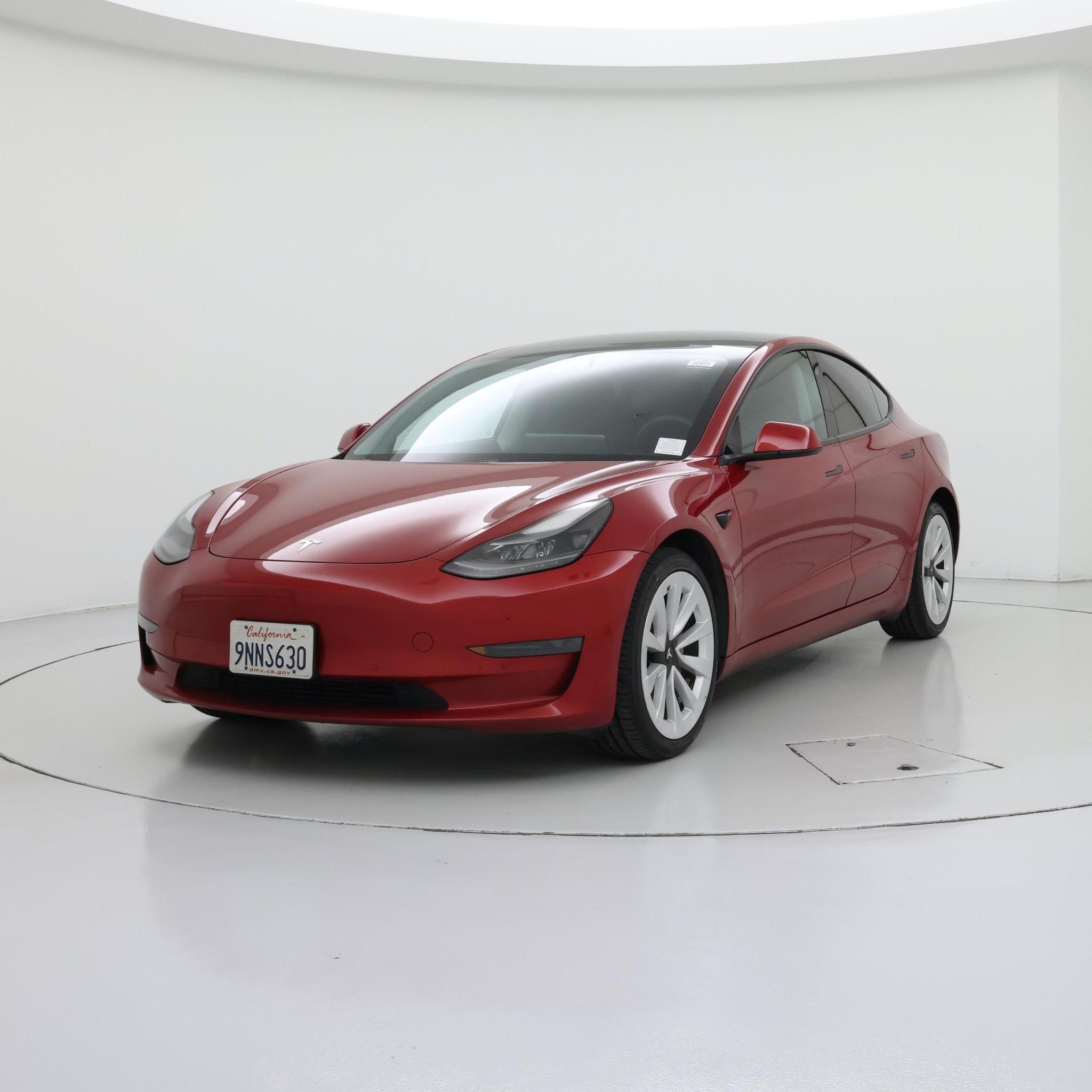 Thumbnail: 2021 Tesla Model 3 - 4