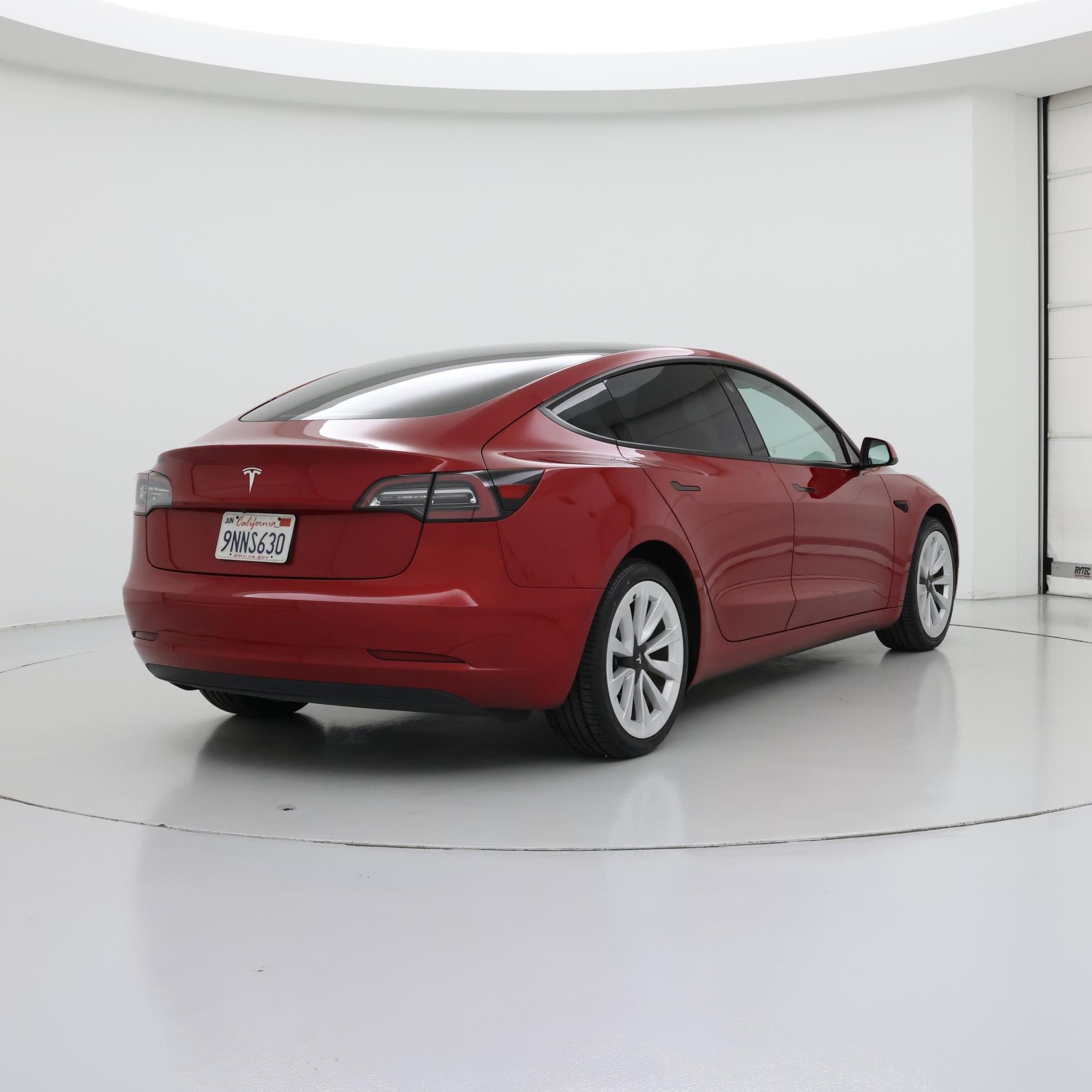 Thumbnail: 2021 Tesla Model 3 - 8