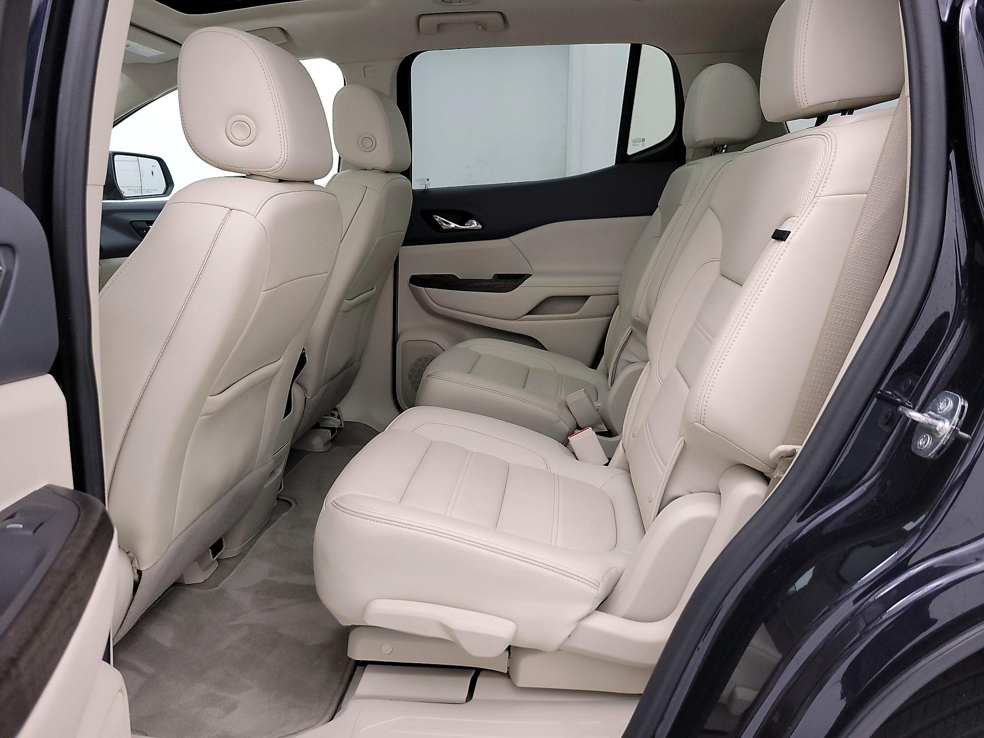 Thumbnail: 2022 GMC Acadia - 19