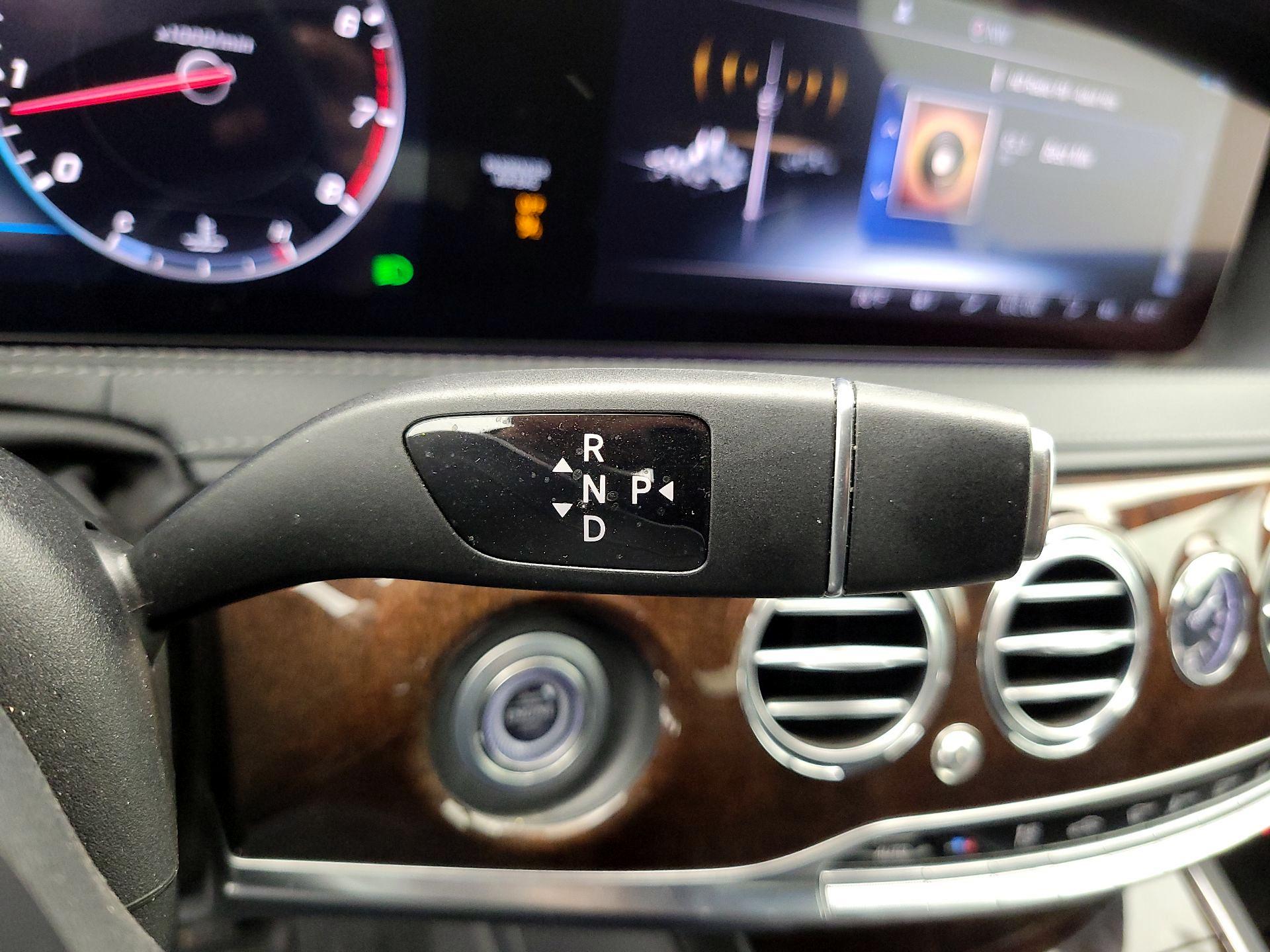 Thumbnail: 2019 Mercedes-Benz S-Class - 17