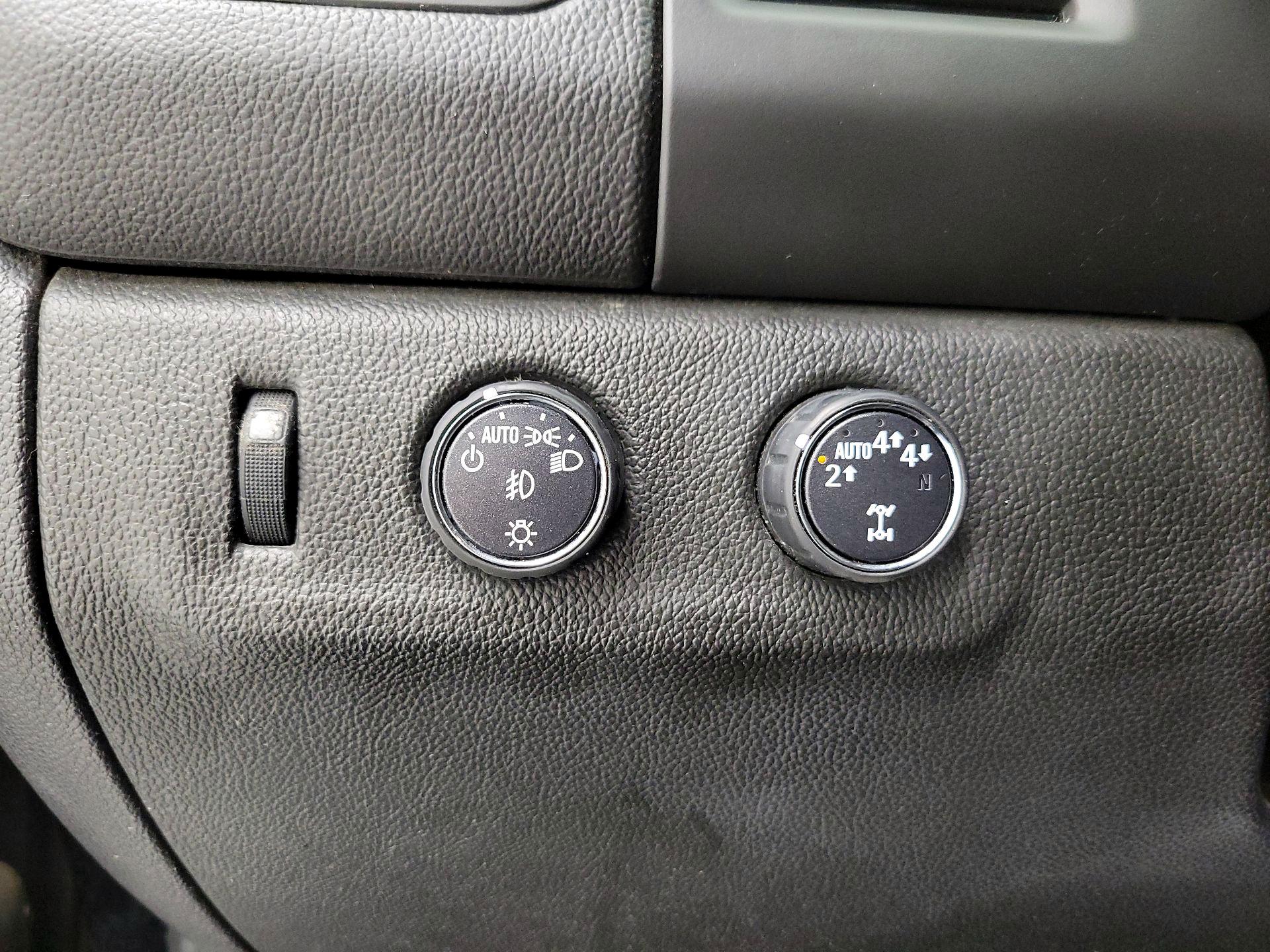 Thumbnail: 2017 Chevrolet Colorado - 13