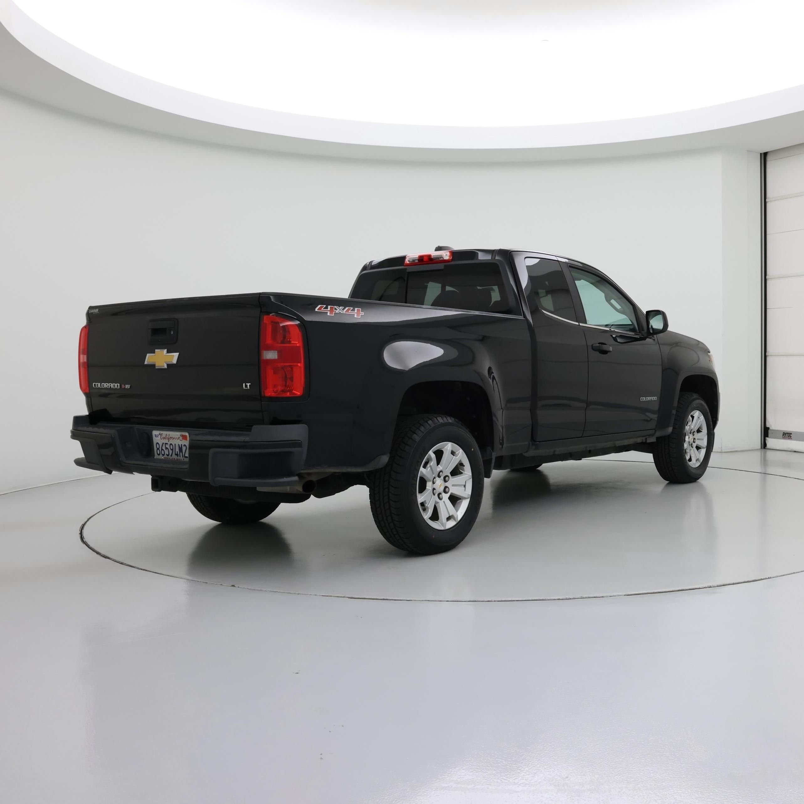 Thumbnail: 2017 Chevrolet Colorado - 8