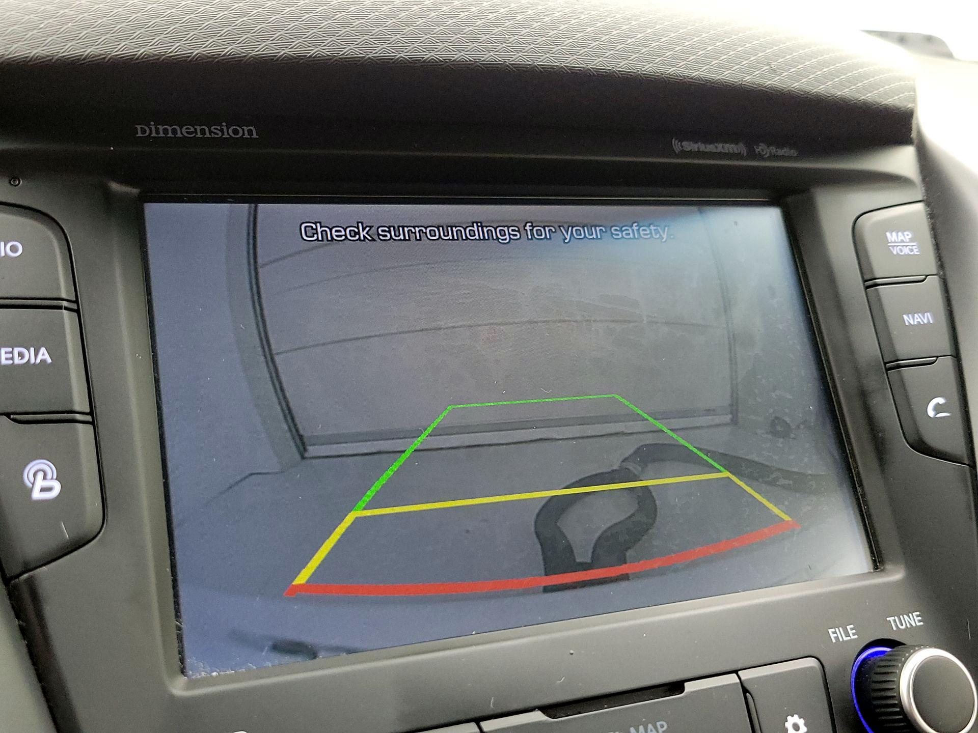 Thumbnail: 2016 Hyundai Veloster - 15