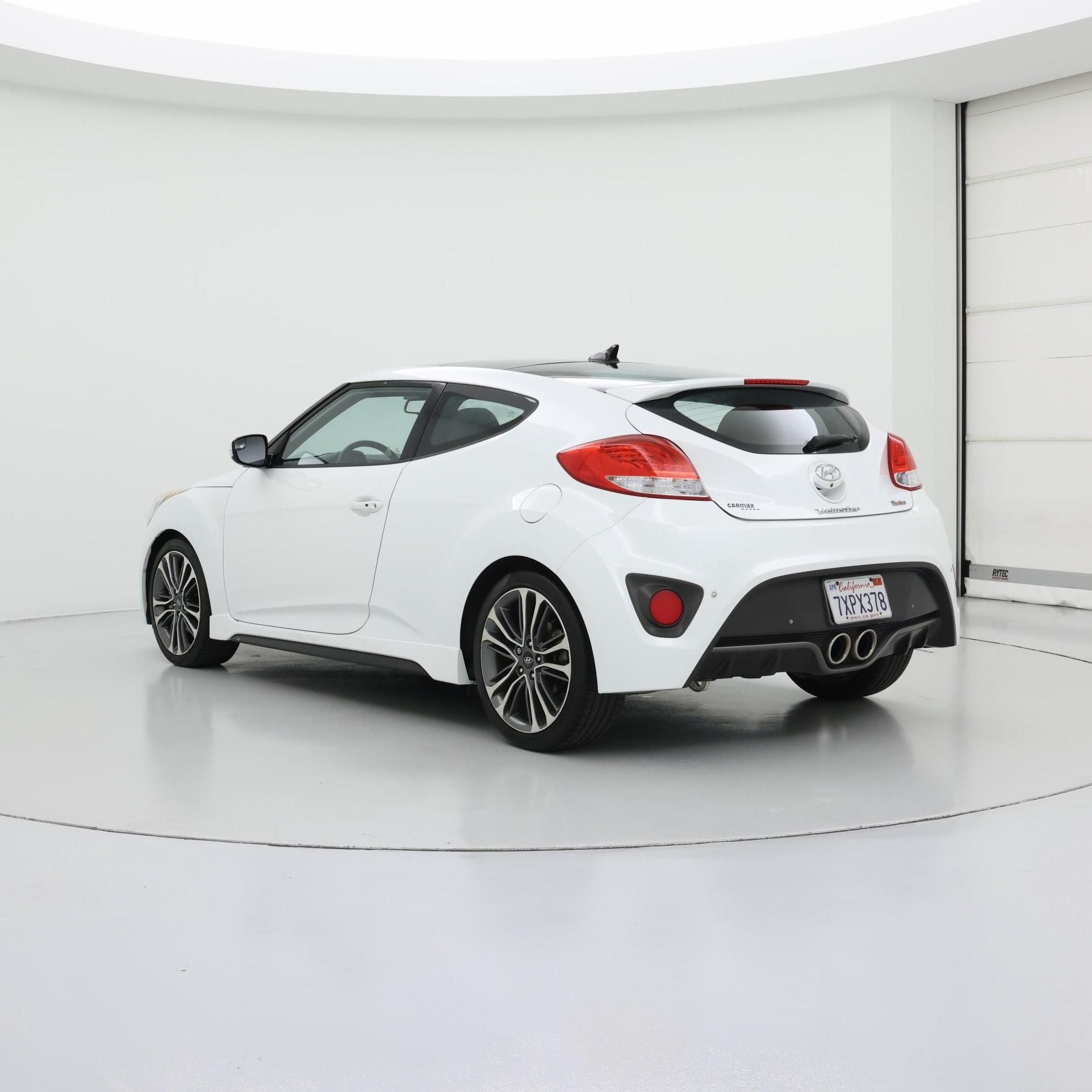 Thumbnail: 2016 Hyundai Veloster - 2